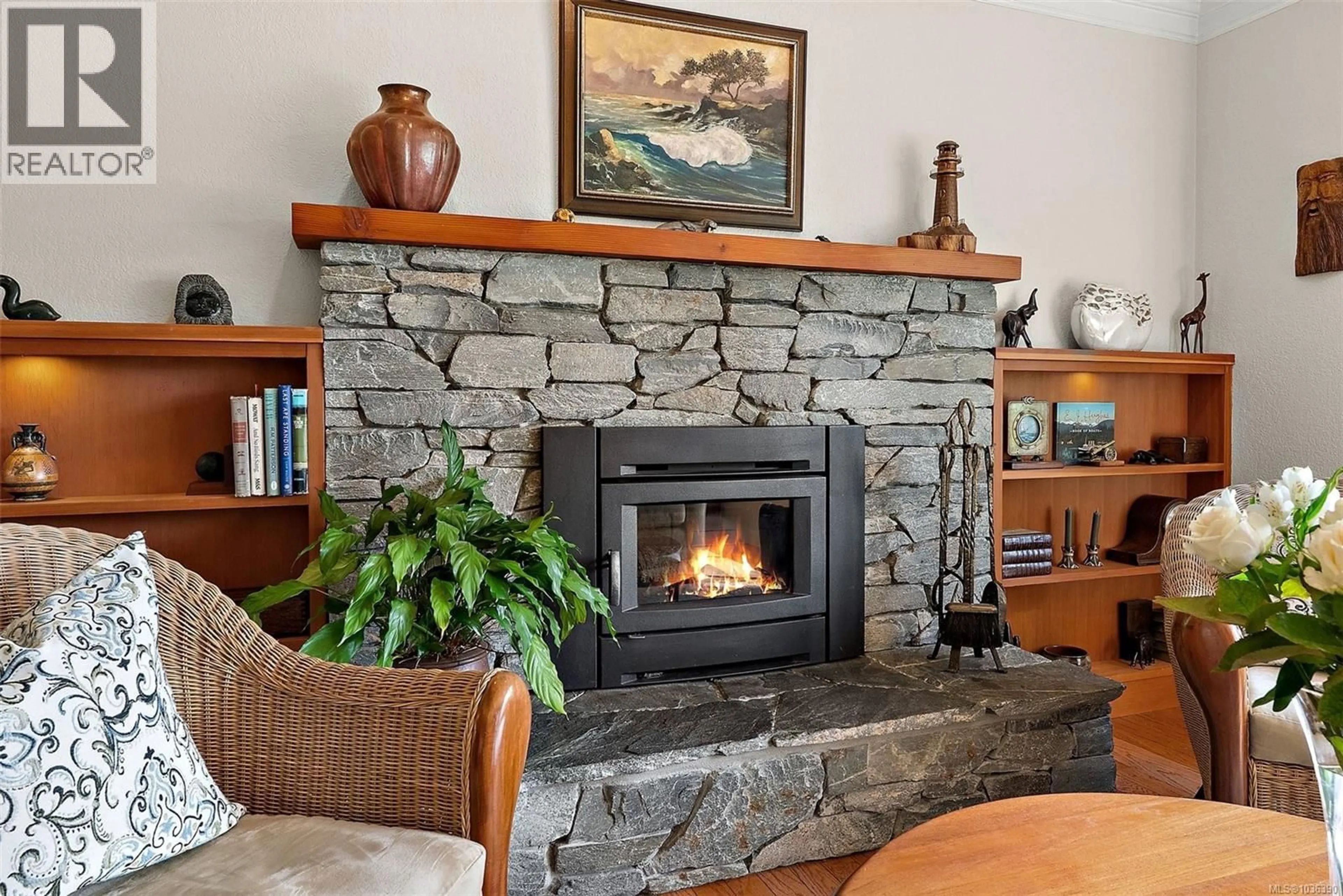 Living room with furniture, unknown for 7211 KIMPATA WAY, Central Saanich British Columbia V8M1C1