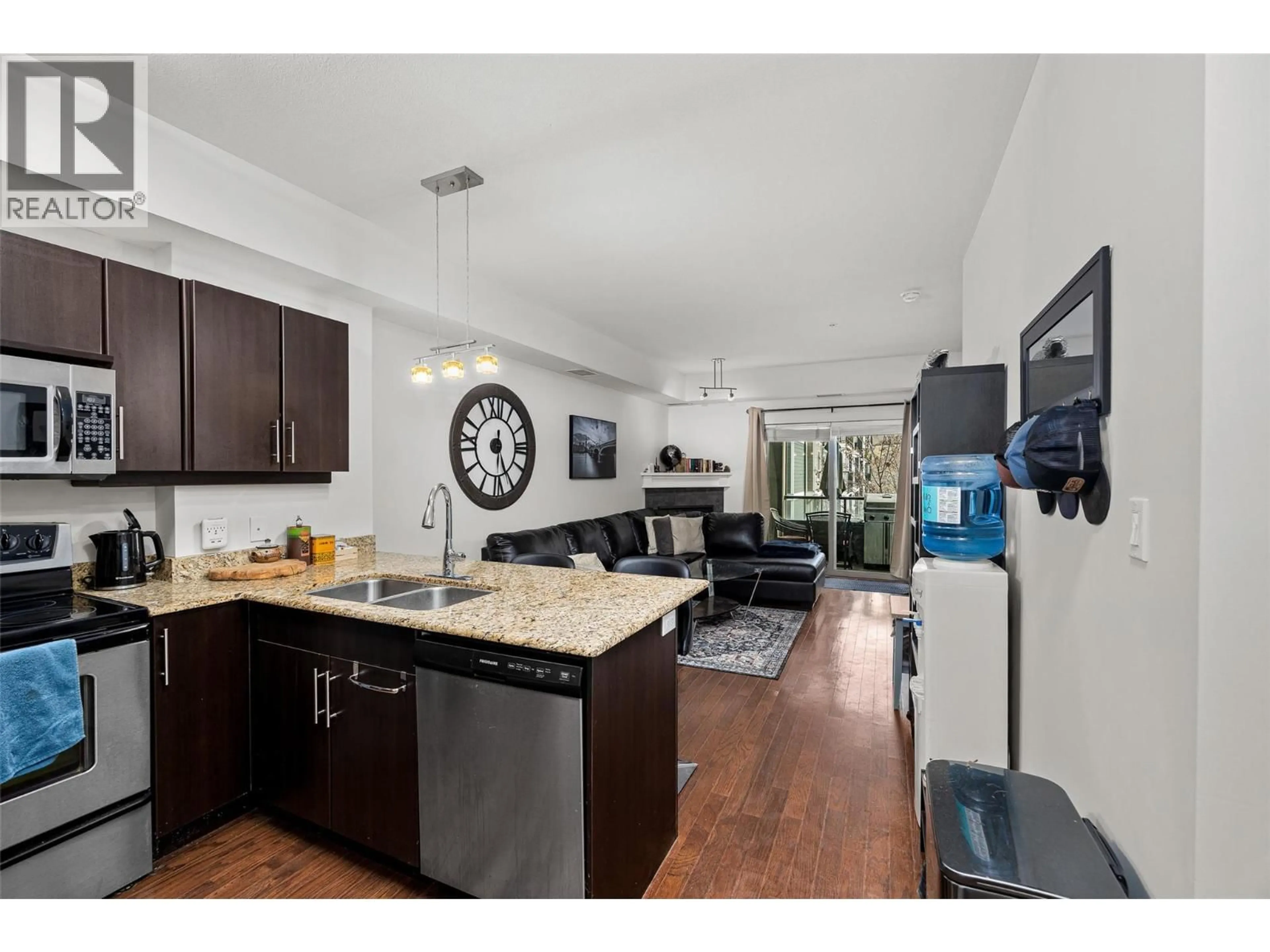 Open concept kitchen, unknown for 206 - 1957 KANE ROAD, Kelowna British Columbia V1V2X7