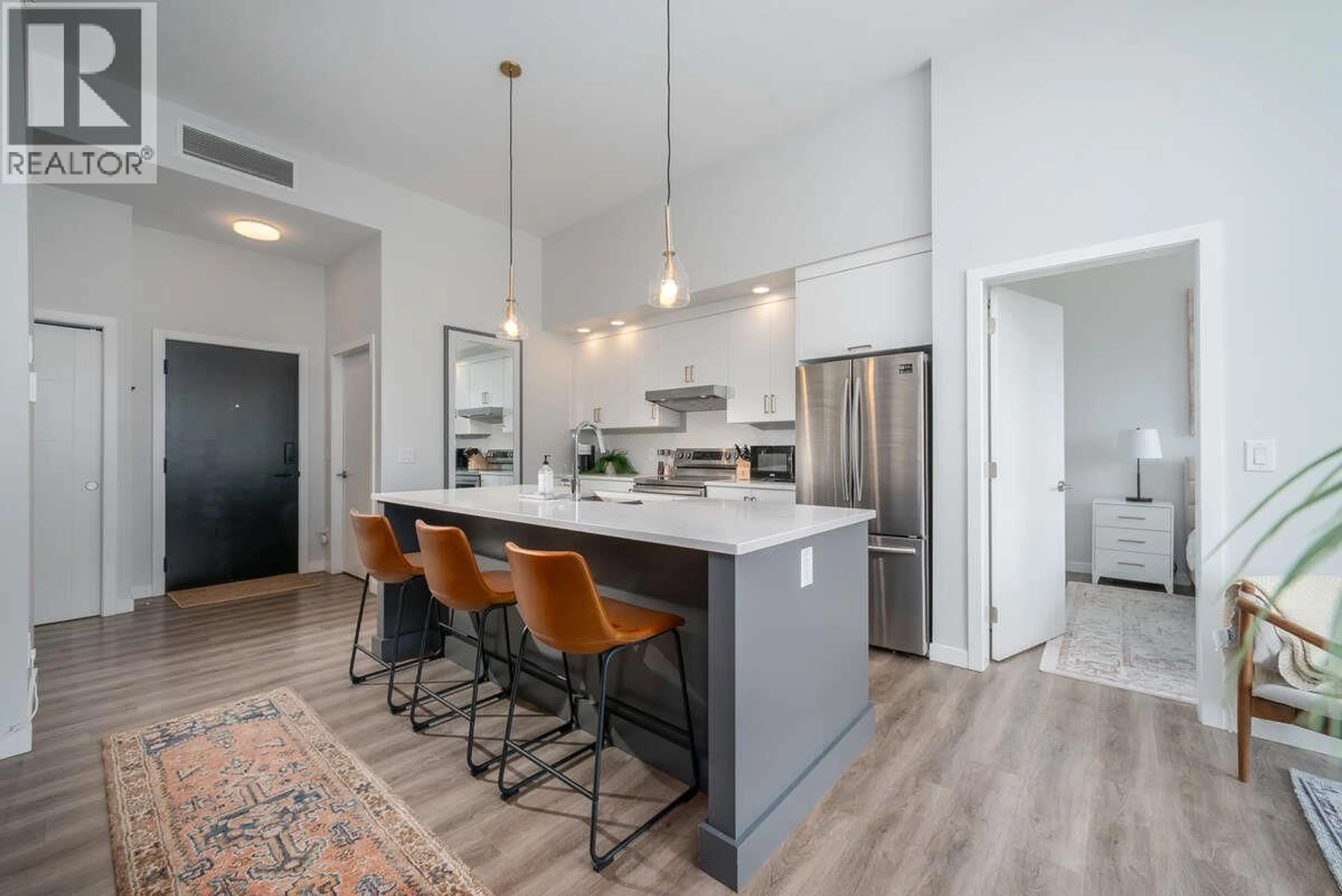 Open concept kitchen, unknown for 605 - 1215 ST PAUL STREET, Kelowna British Columbia V1Y2C7