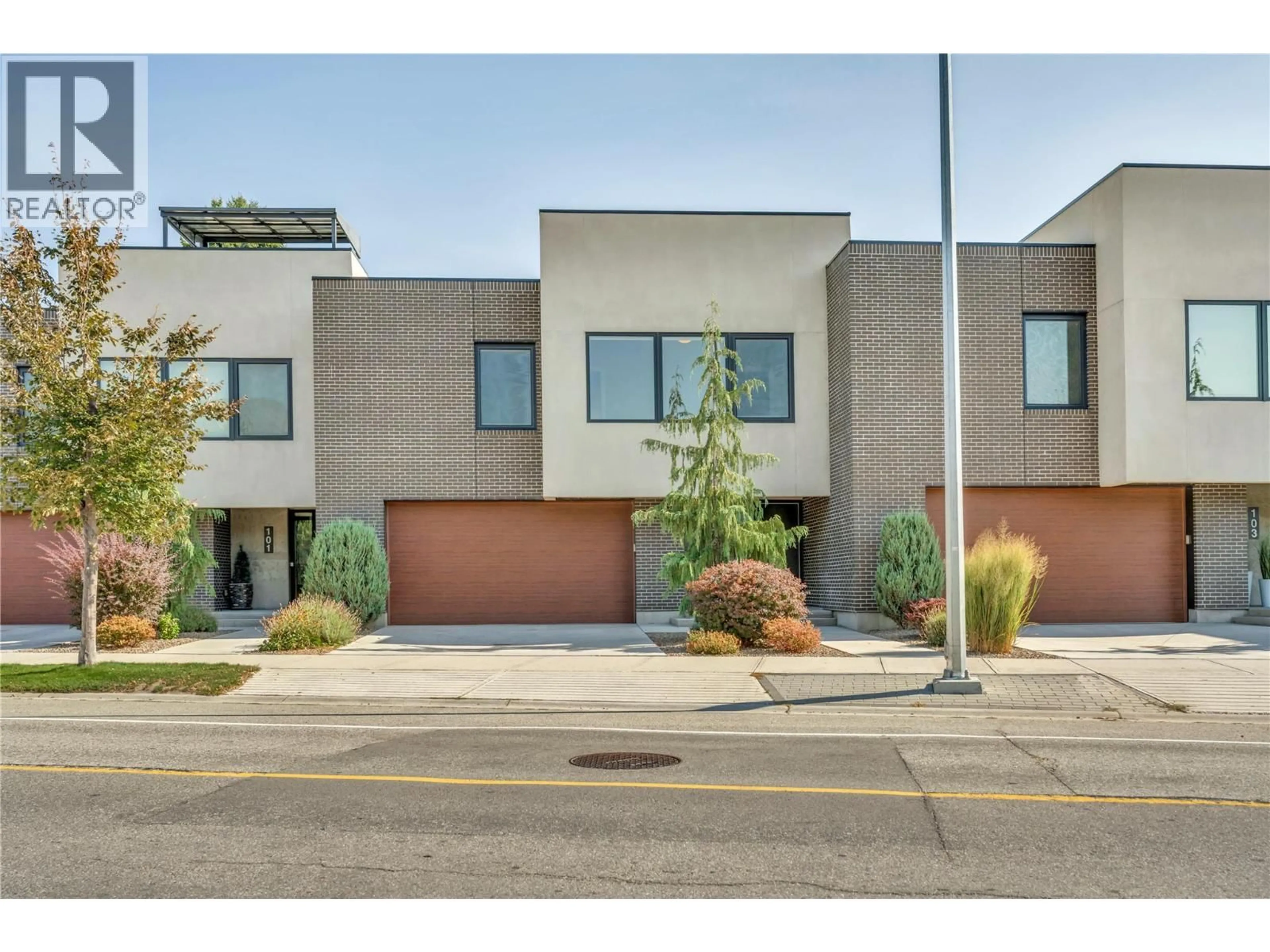 Home with brick exterior material, street for 102 - 166 POWER STREET, Penticton British Columbia V2A5W9