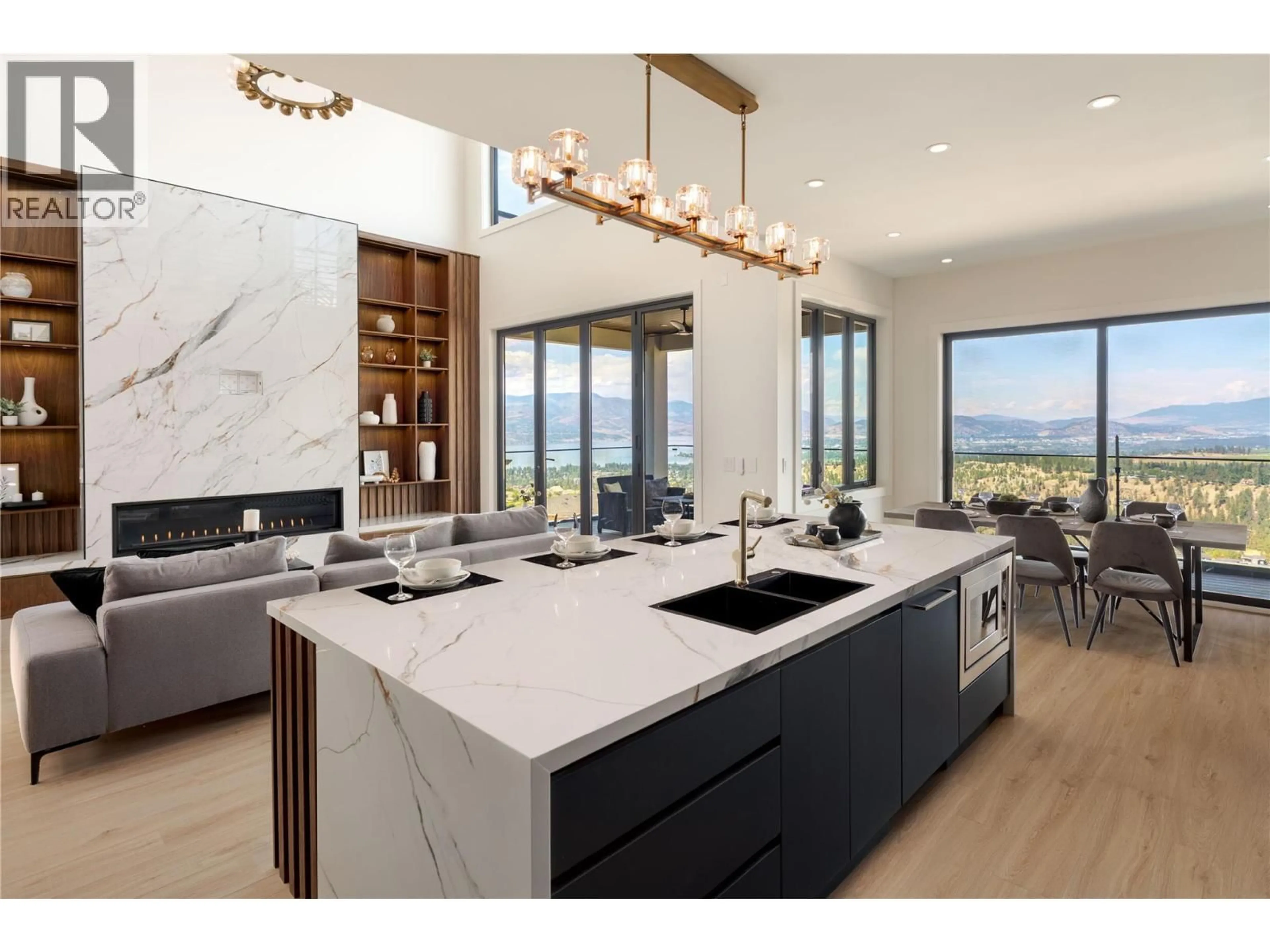 Open concept kitchen, ceramic/tile floor for 1016 EMSLIE STREET, Kelowna British Columbia V1W0C3