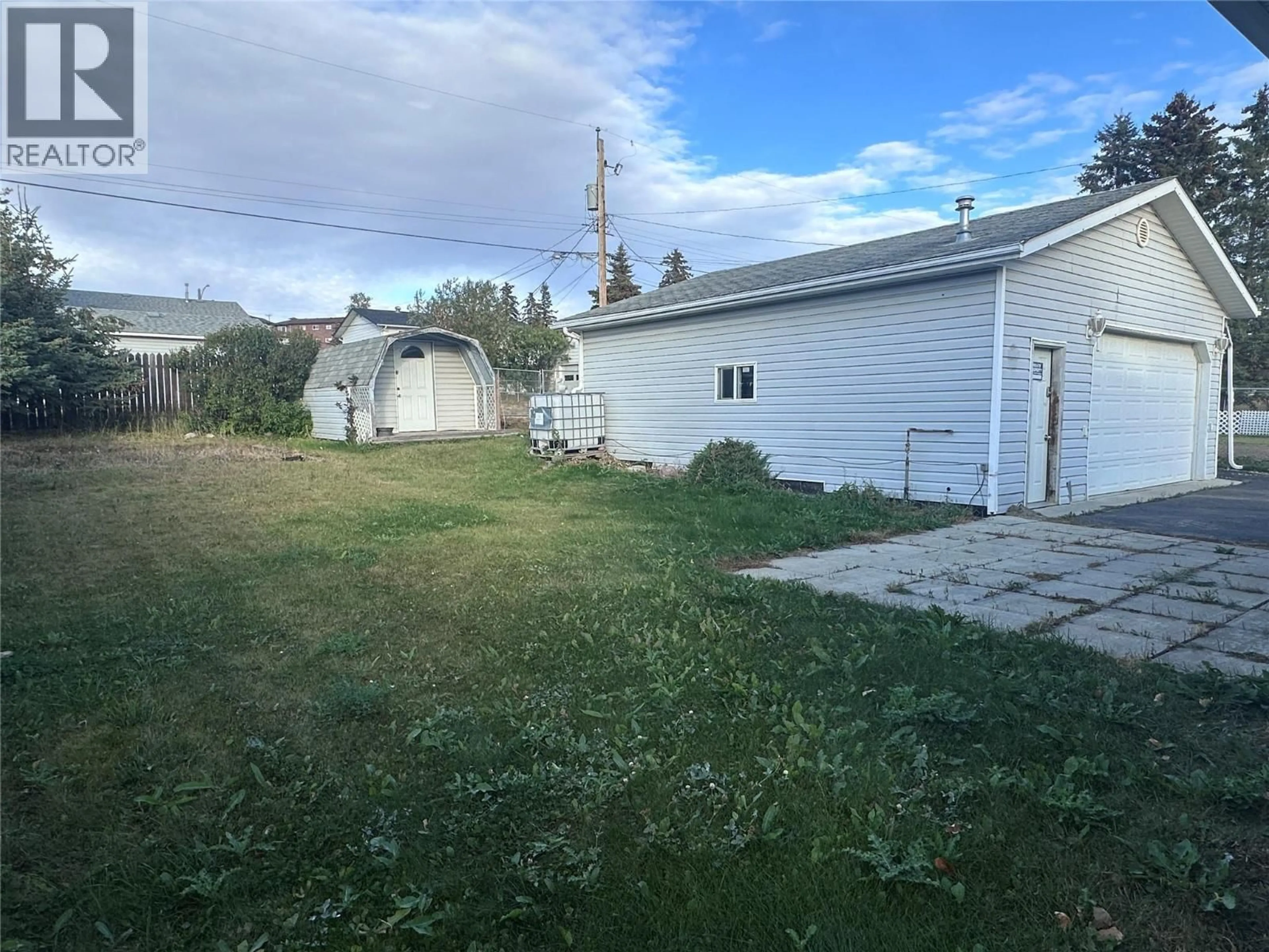 Unknown for 1020 REASBECK CRESCENT, Dawson Creek British Columbia V1G1P2