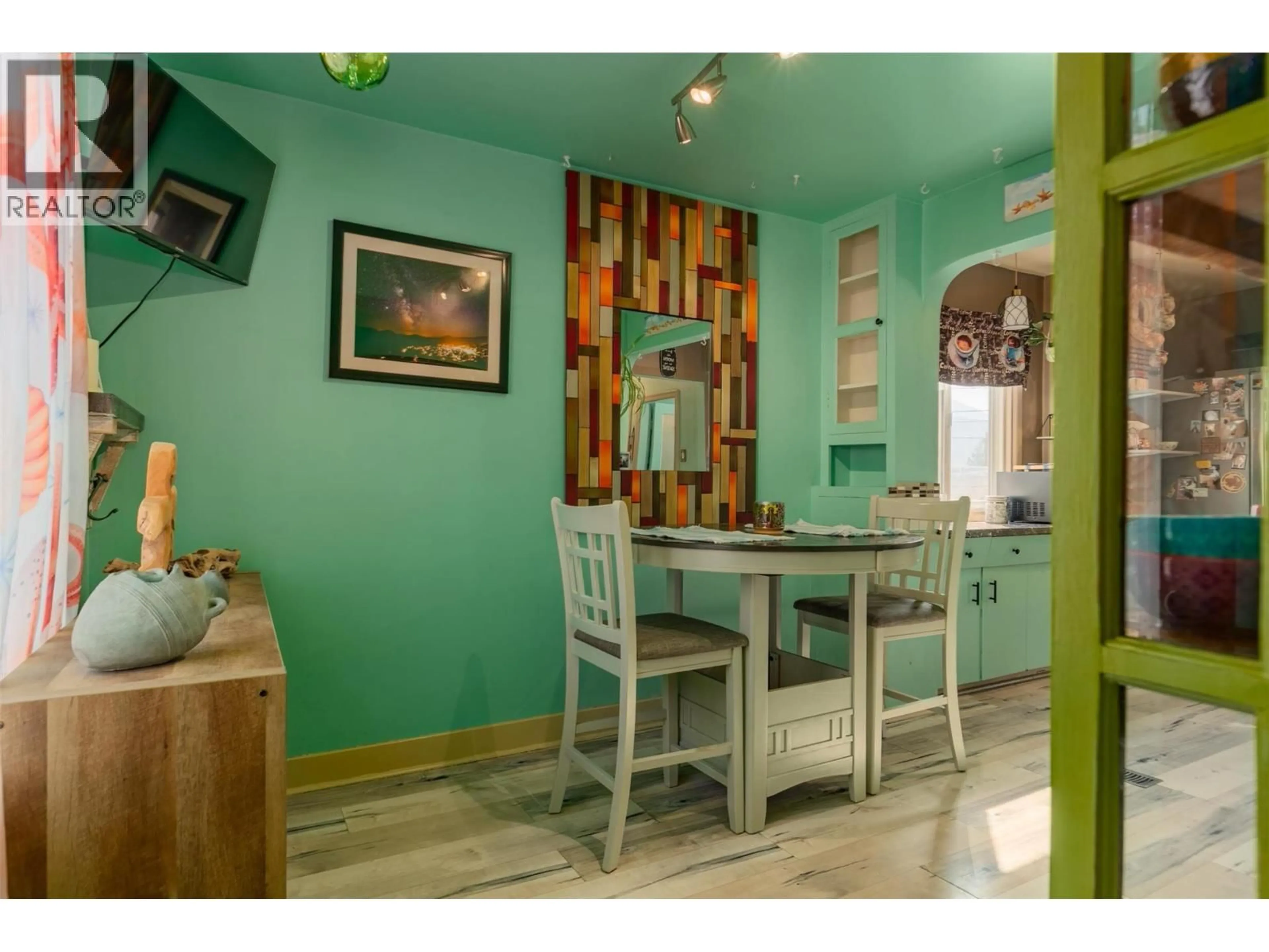 Dining room, unknown for 936 THACKERAY STREET, Warfield British Columbia V1R2C2