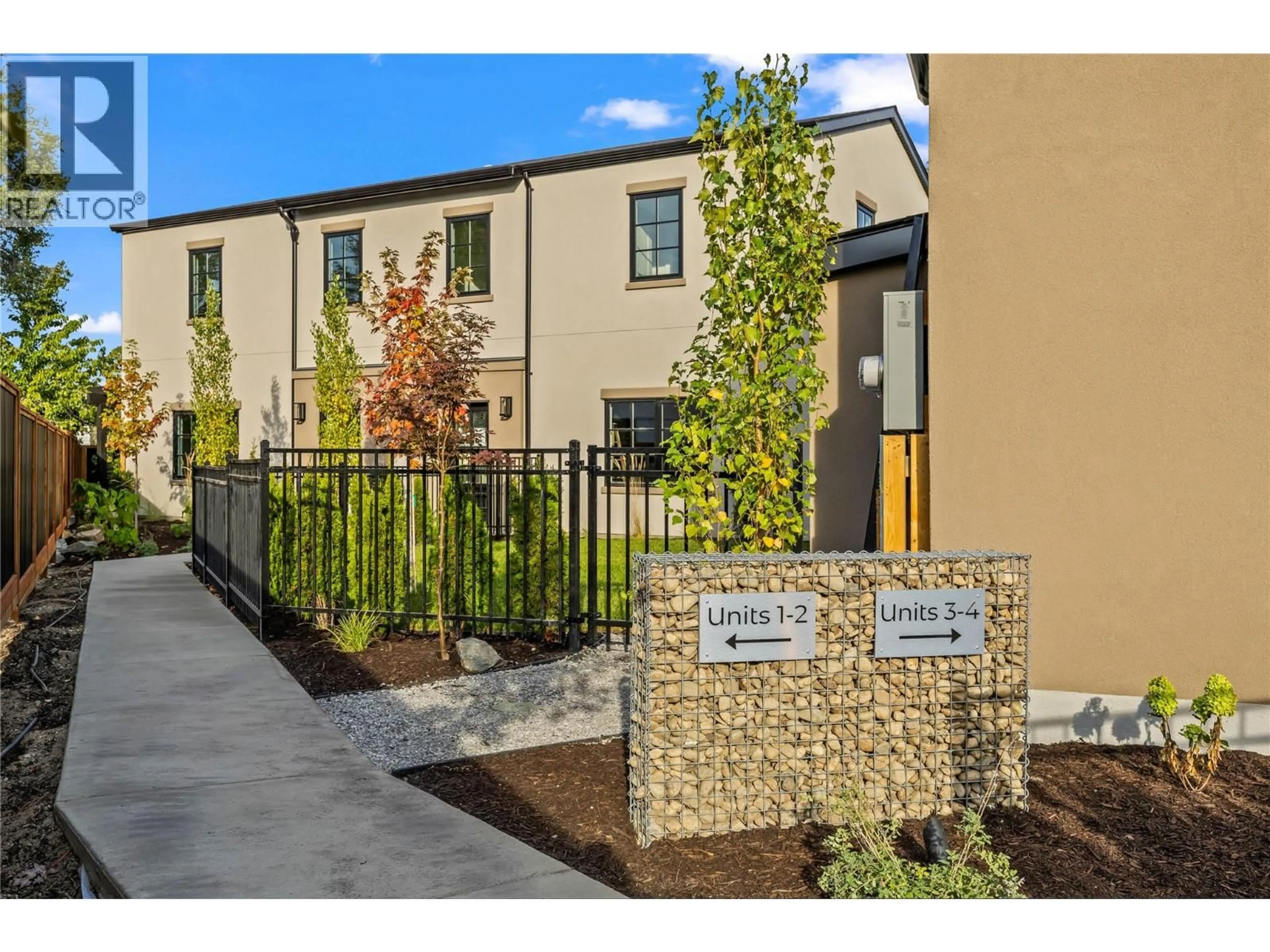 Unknown for 3 - 2957 CONLIN COURT, Kelowna British Columbia V1Y7S7