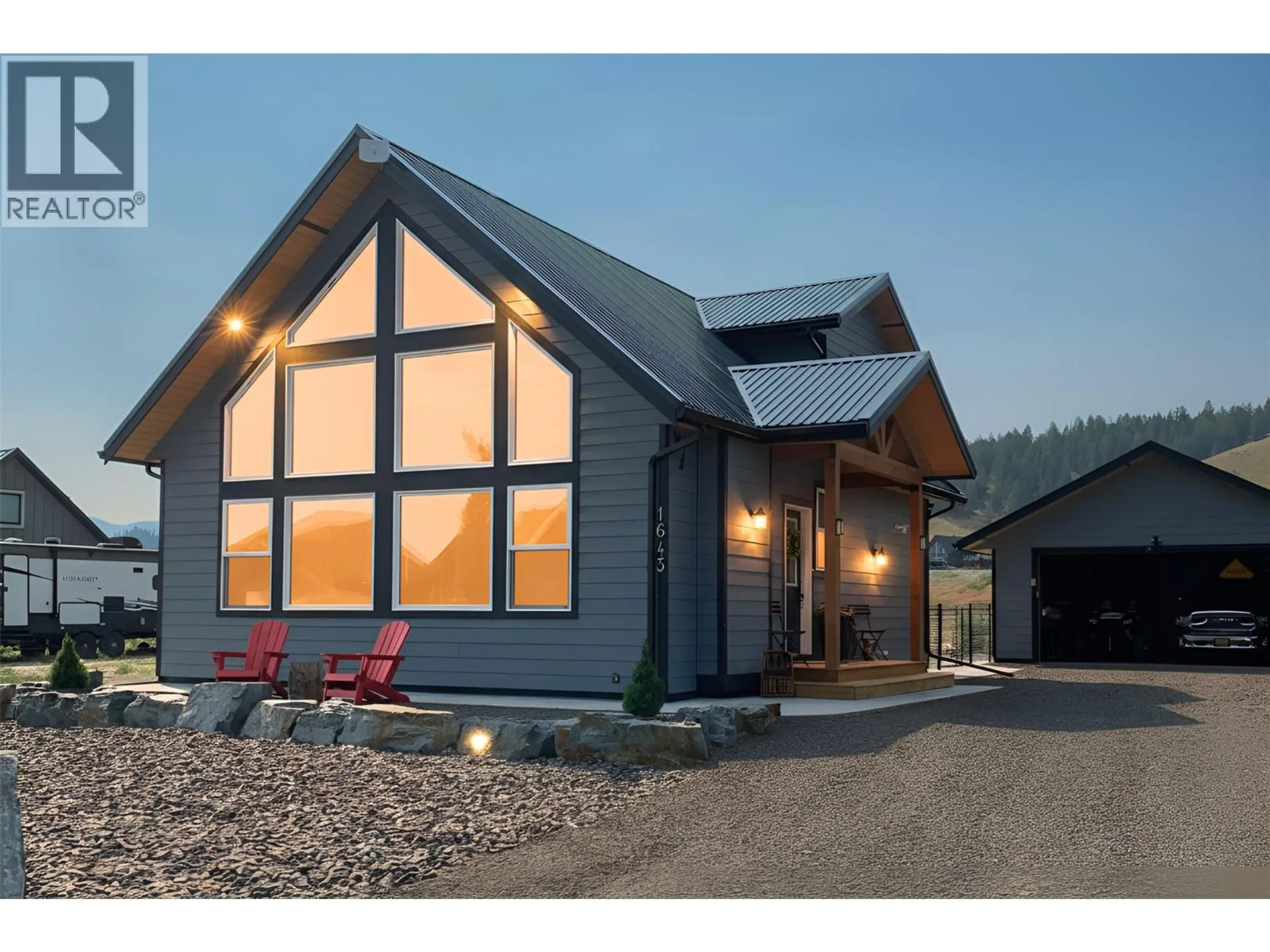 Home with vinyl exterior material, unknown for 1643 KOOCANUSA LAKE DRIVE OTHER, Lake Koocanusa British Columbia V0B1T5