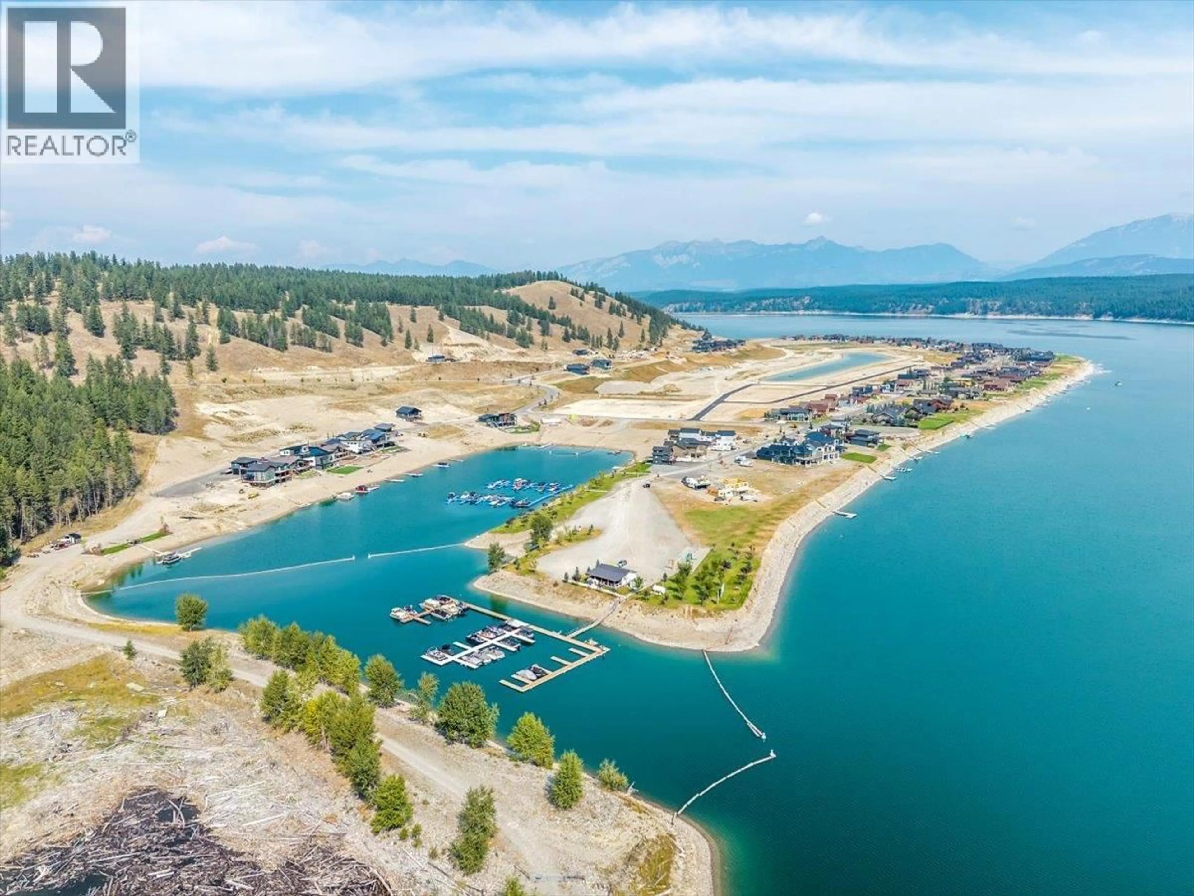 A pic from outside/outdoor area/front of a property/back of a property/a pic from drone, water/lake/river/ocean view for 1643 KOOCANUSA LAKE DRIVE OTHER, Lake Koocanusa British Columbia V0B1T5