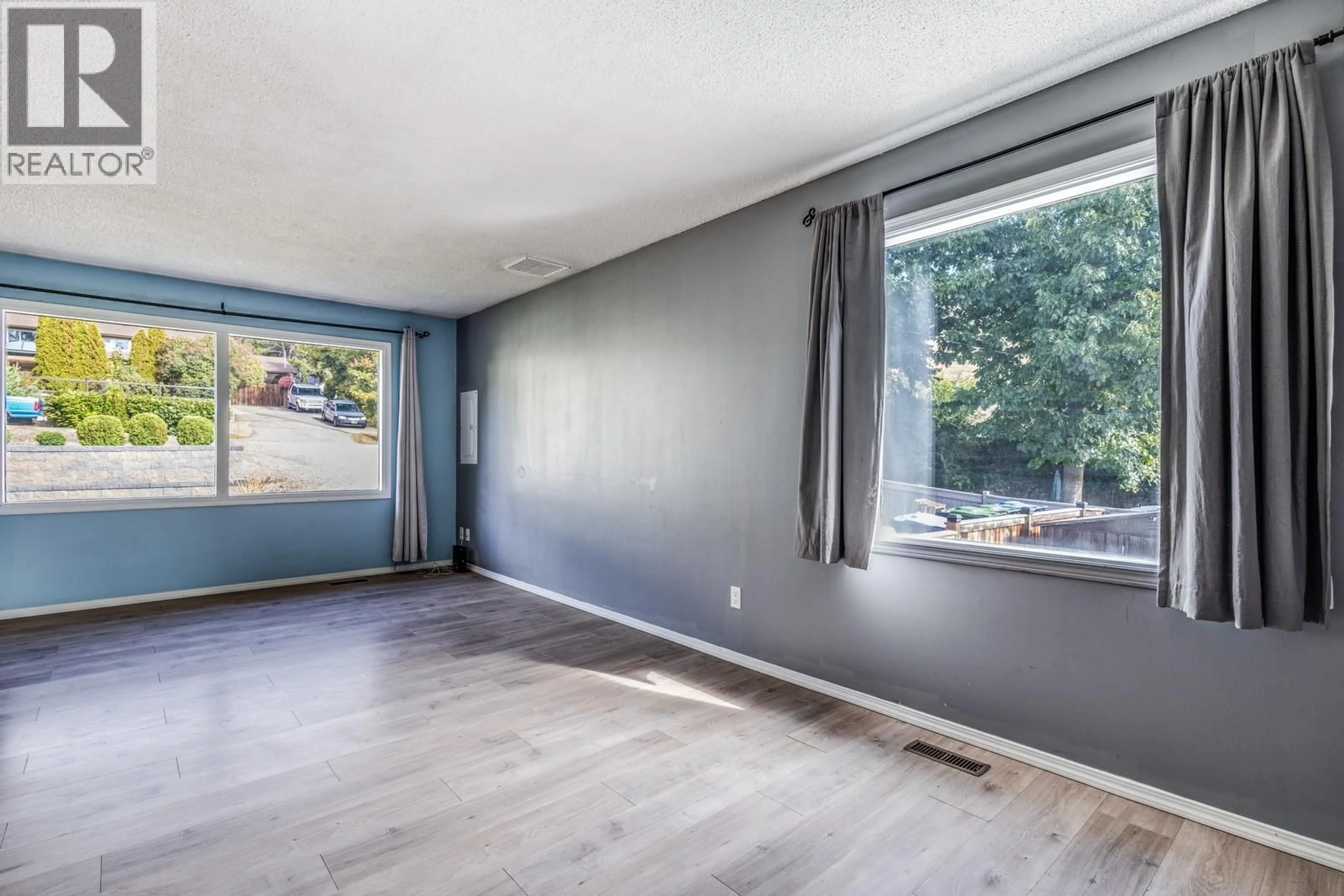 A pic of a room for 1843 GOLBECK COURT, Kelowna British Columbia V1P1L7