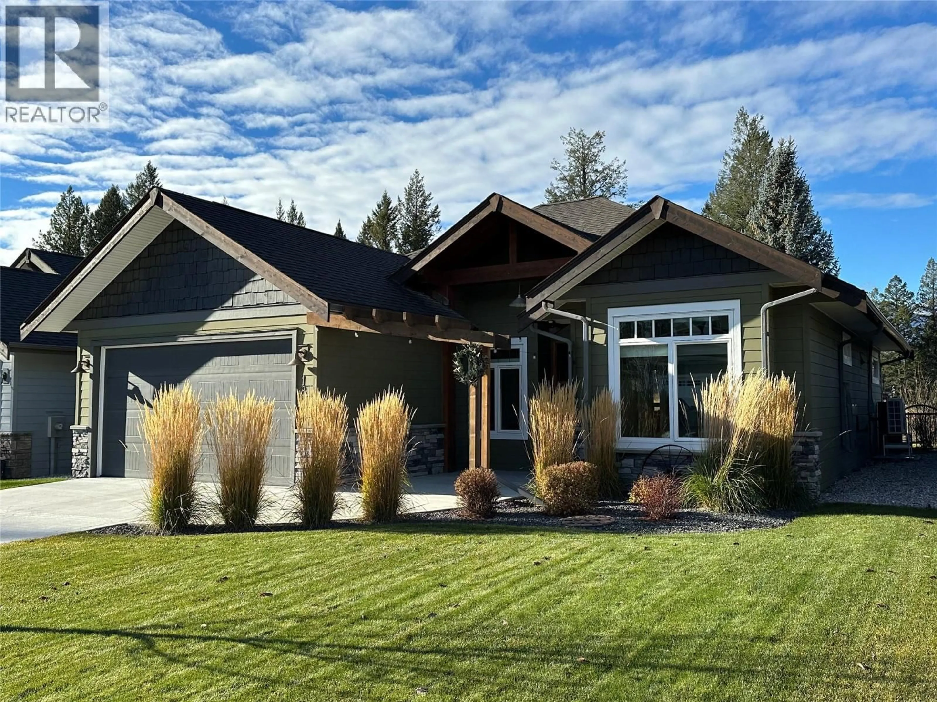 Home with vinyl exterior material, unknown for 1881 FOXWOOD TRAIL, Windermere British Columbia V0B2L2