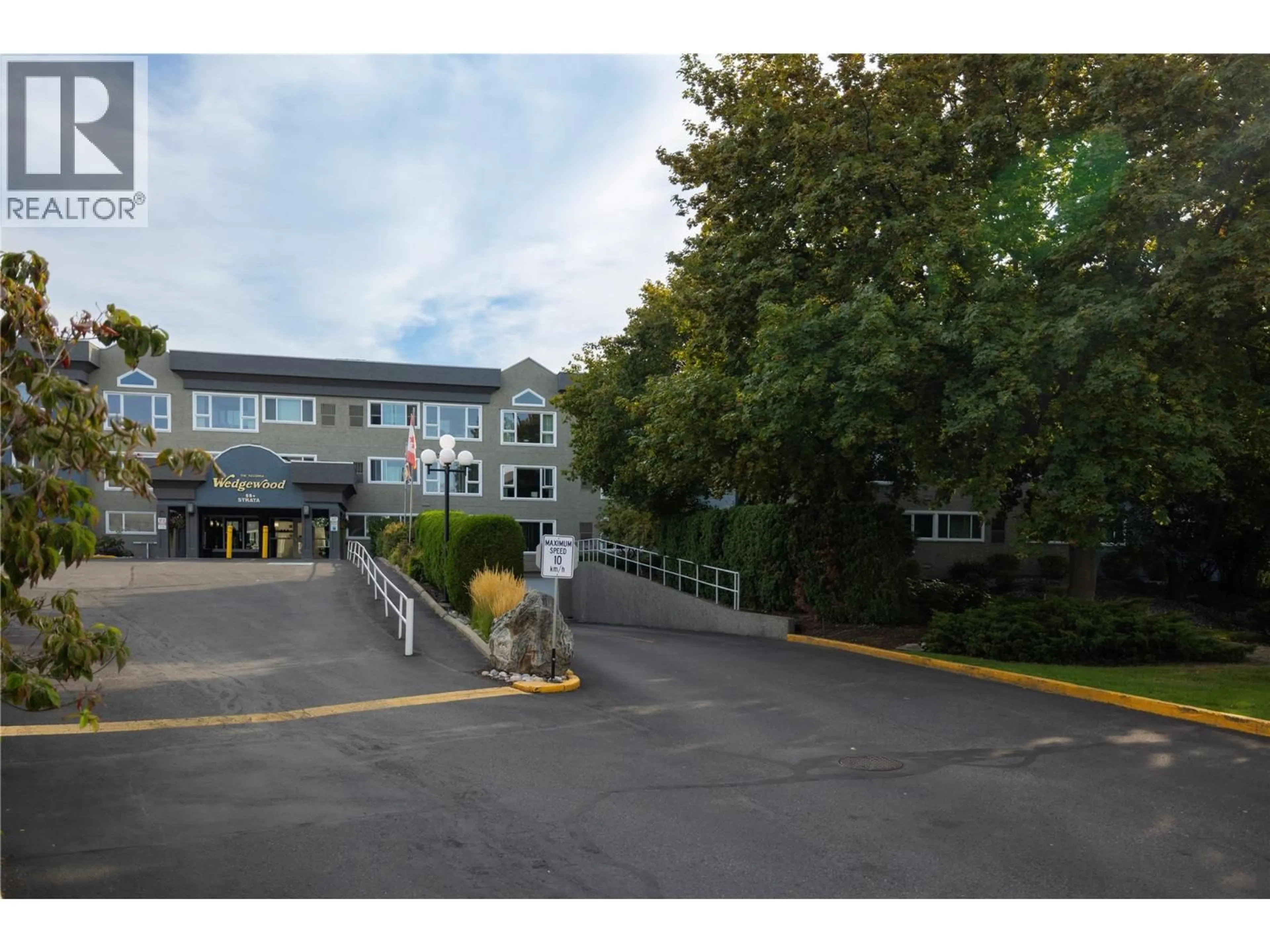 Unknown for 115B - 1045 SUTHERLAND AVENUE, Kelowna British Columbia V1Y5Y1