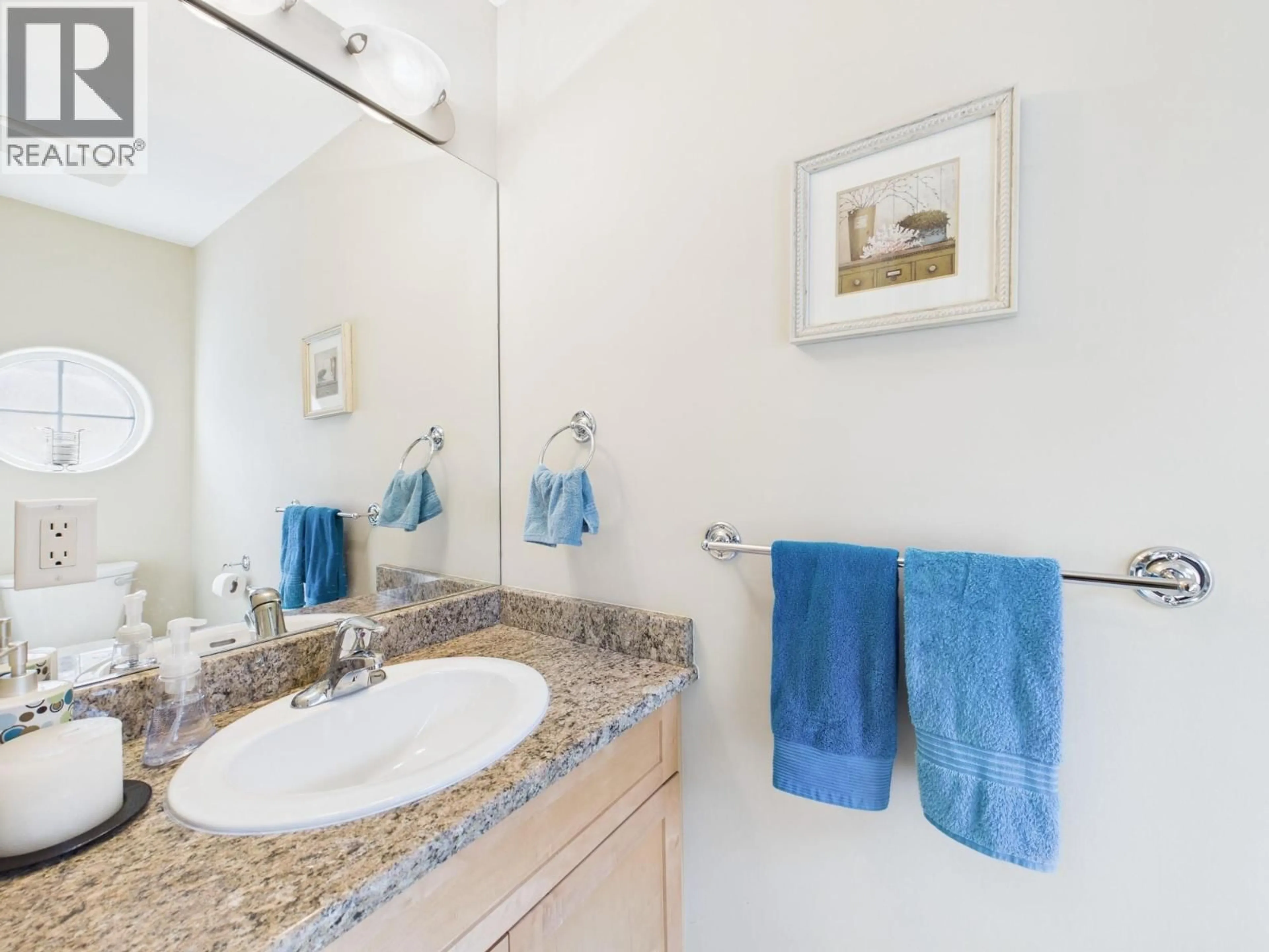Standard bathroom, ceramic/tile floor for 40 - 7600 COTTONWOOD DRIVE, Osoyoos British Columbia V0H1V3