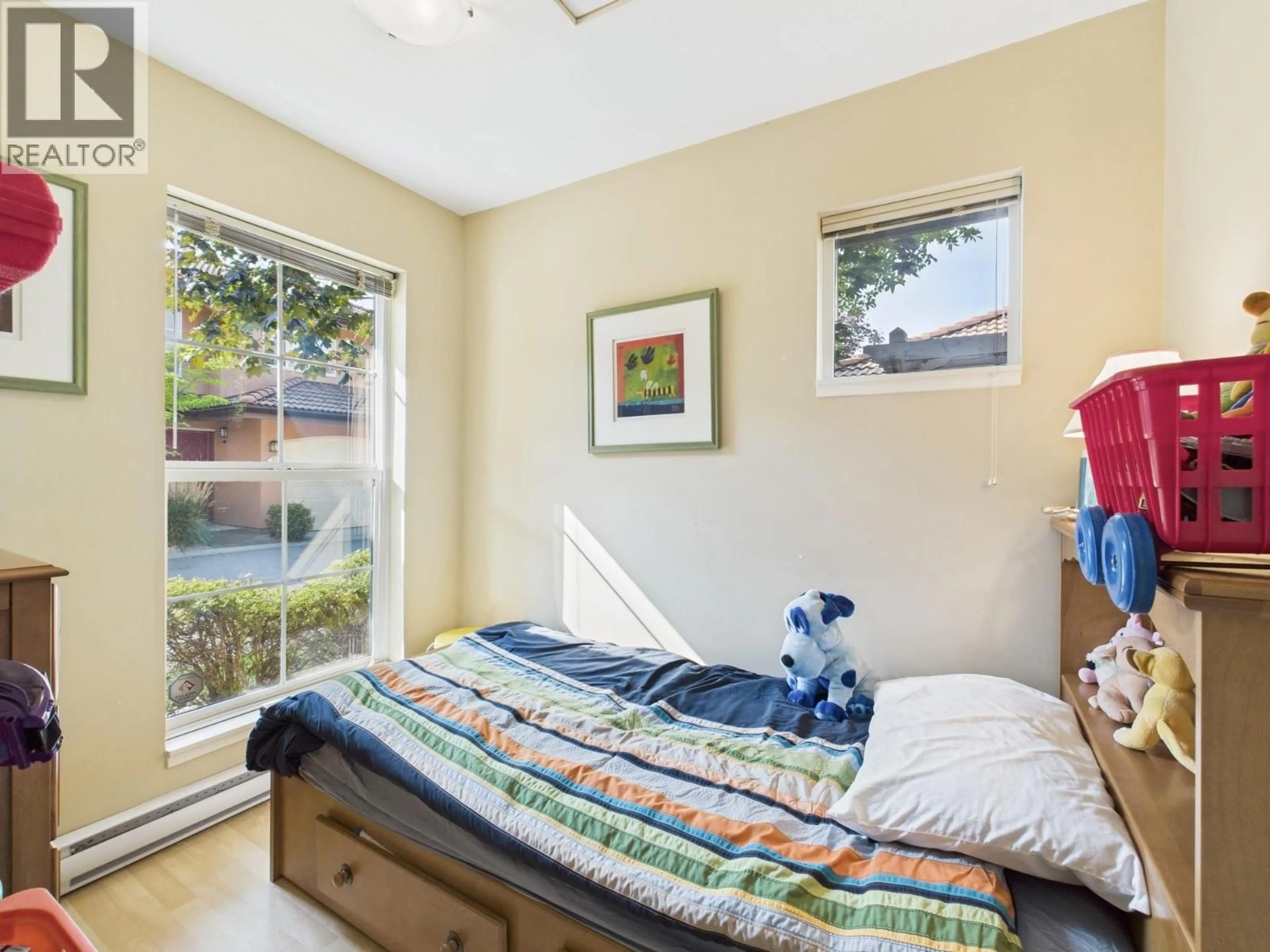 Bedroom with bed, unknown for 40 - 7600 COTTONWOOD DRIVE, Osoyoos British Columbia V0H1V3