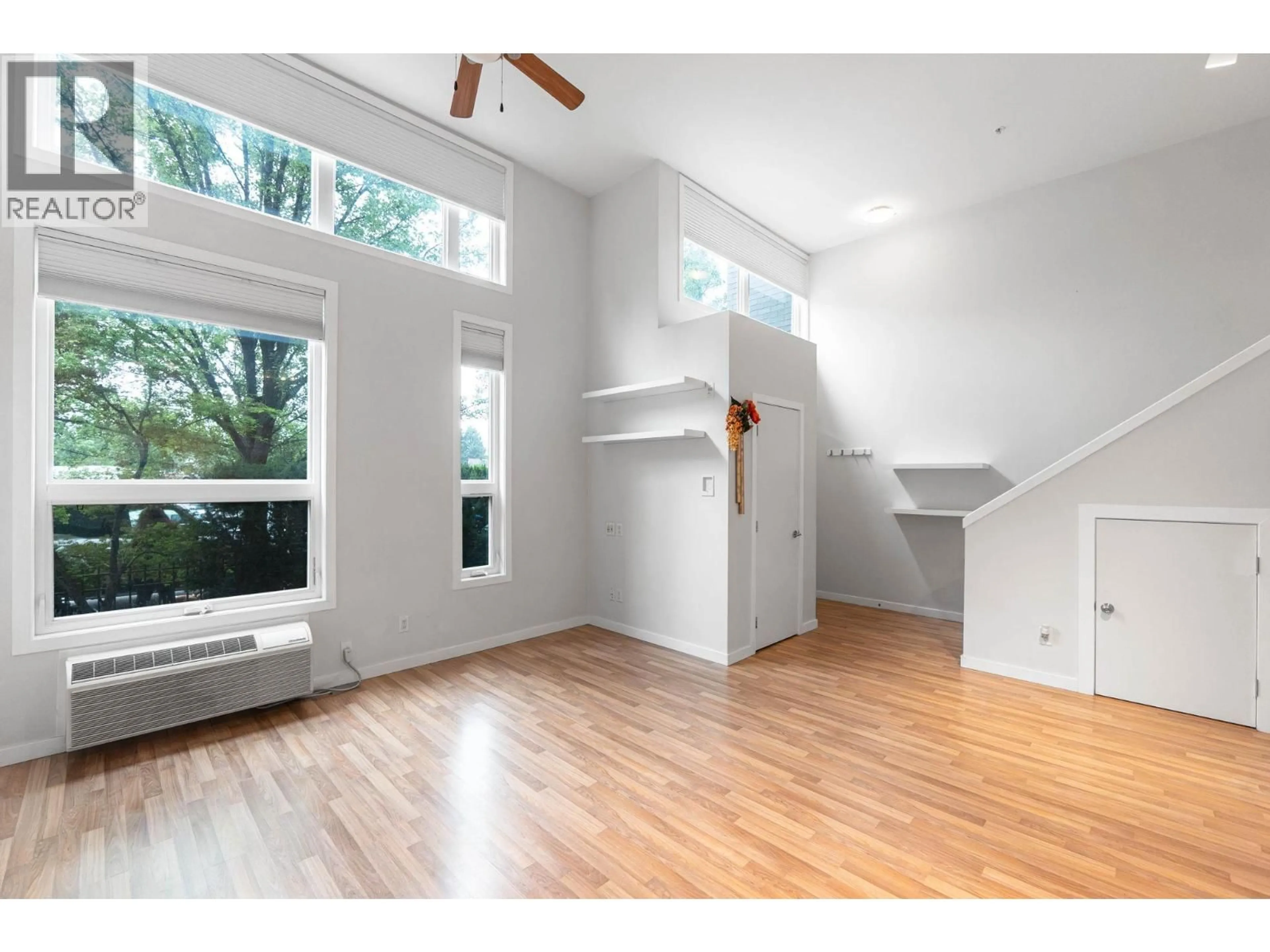 Unknown for 7 - 1550 DICKSON AVENUE, Kelowna British Columbia V1Y9Y8