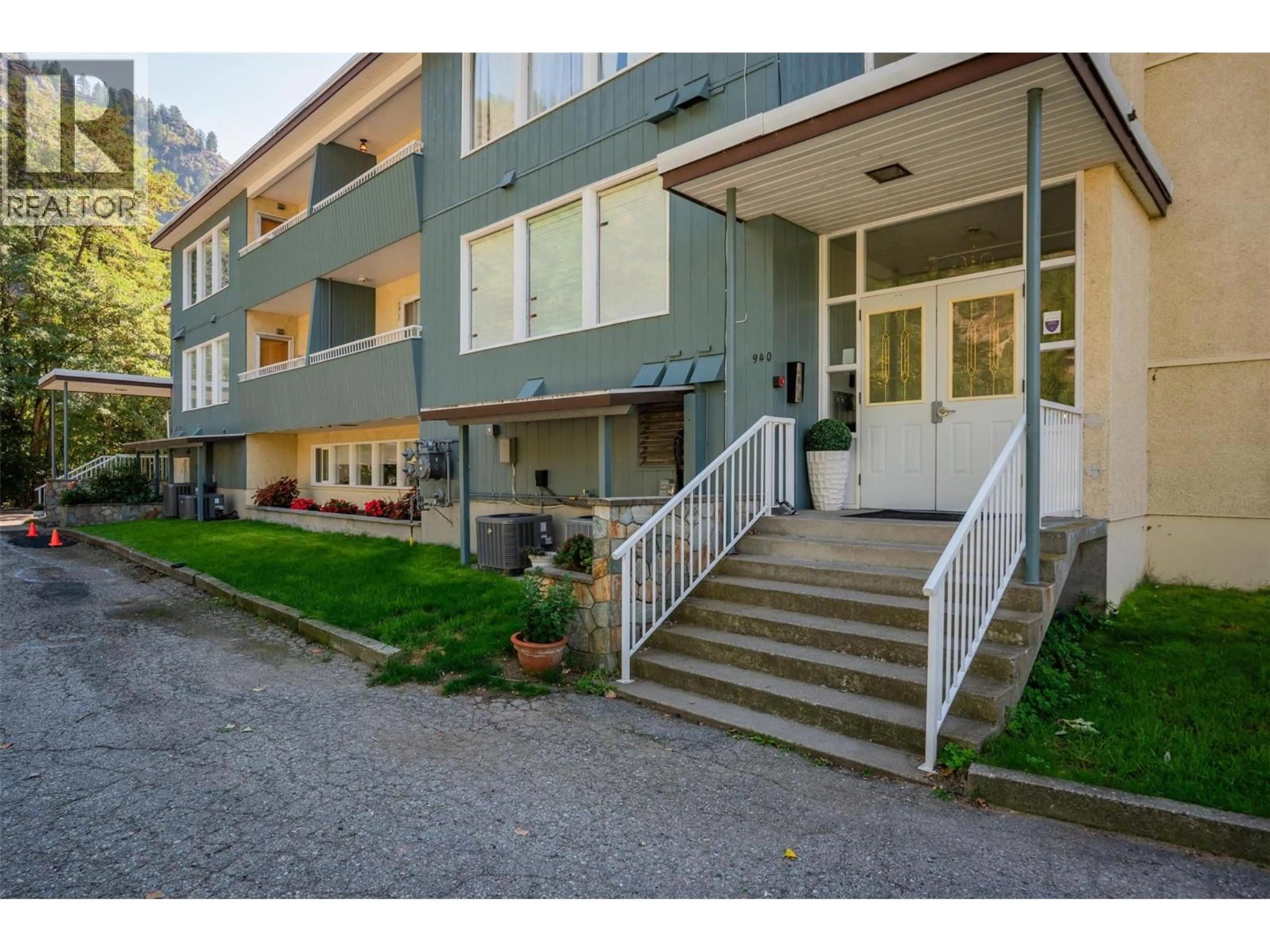 Unknown for 36 - 940 CELIA CRESCENT, Trail British Columbia V1R1B8