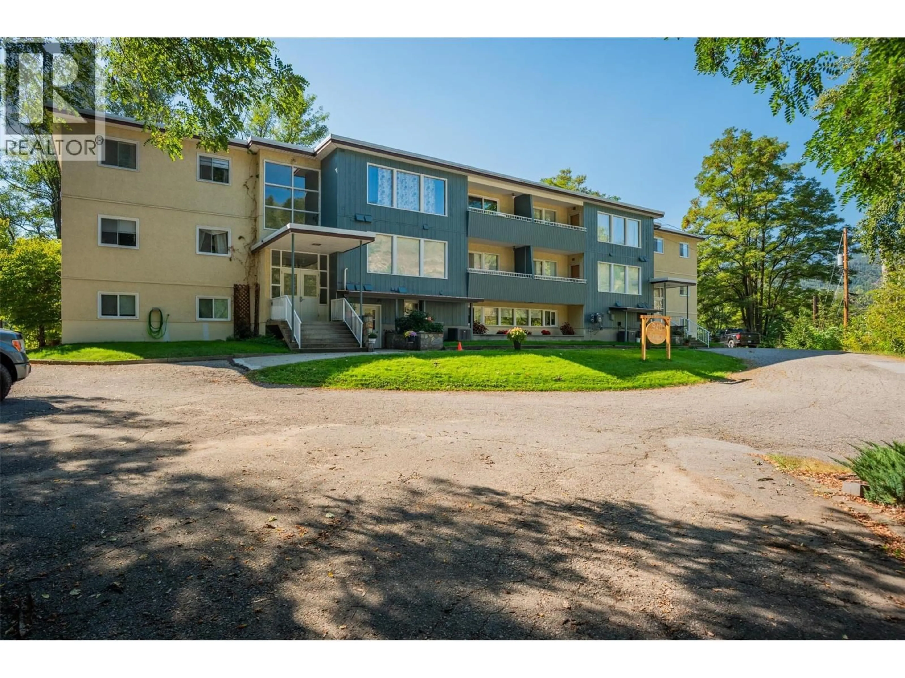 Unknown for 36 - 940 CELIA CRESCENT, Trail British Columbia V1R1B8