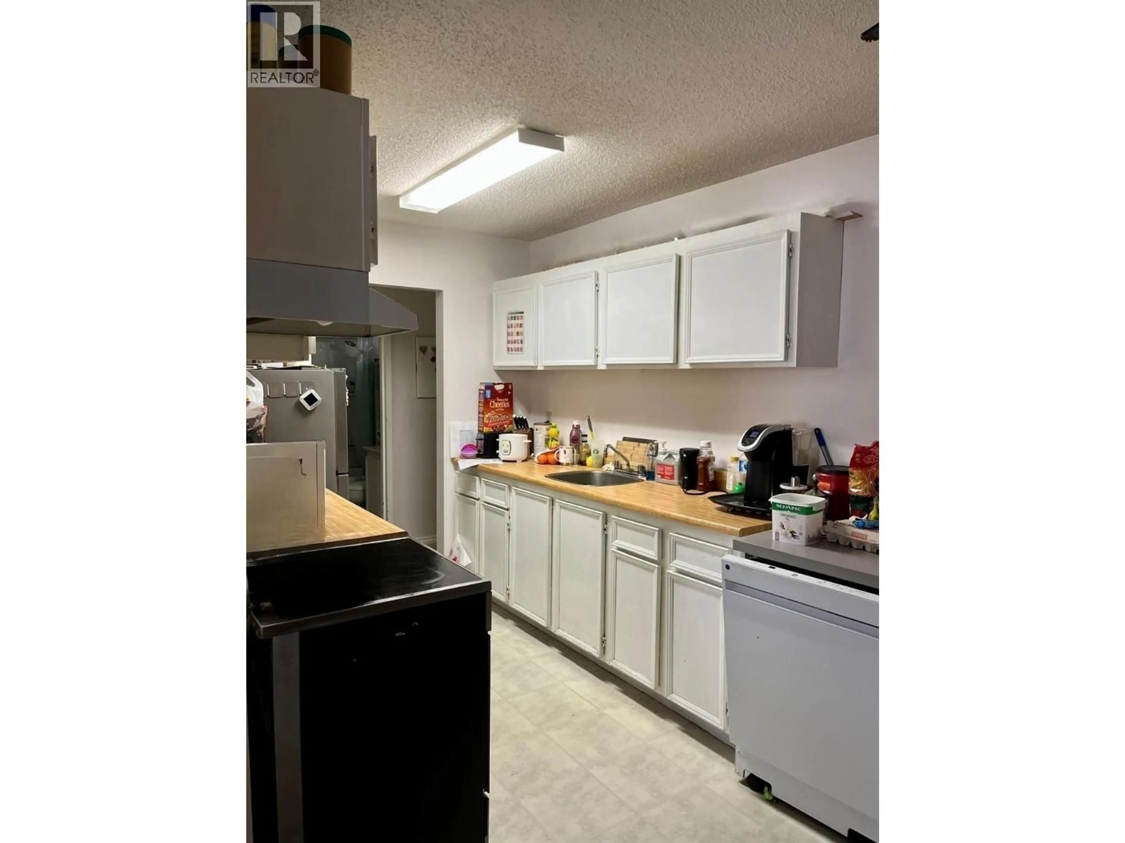Standard kitchen, unknown for 317 - 279 ALDER DRIVE, Logan Lake British Columbia V0K1W0