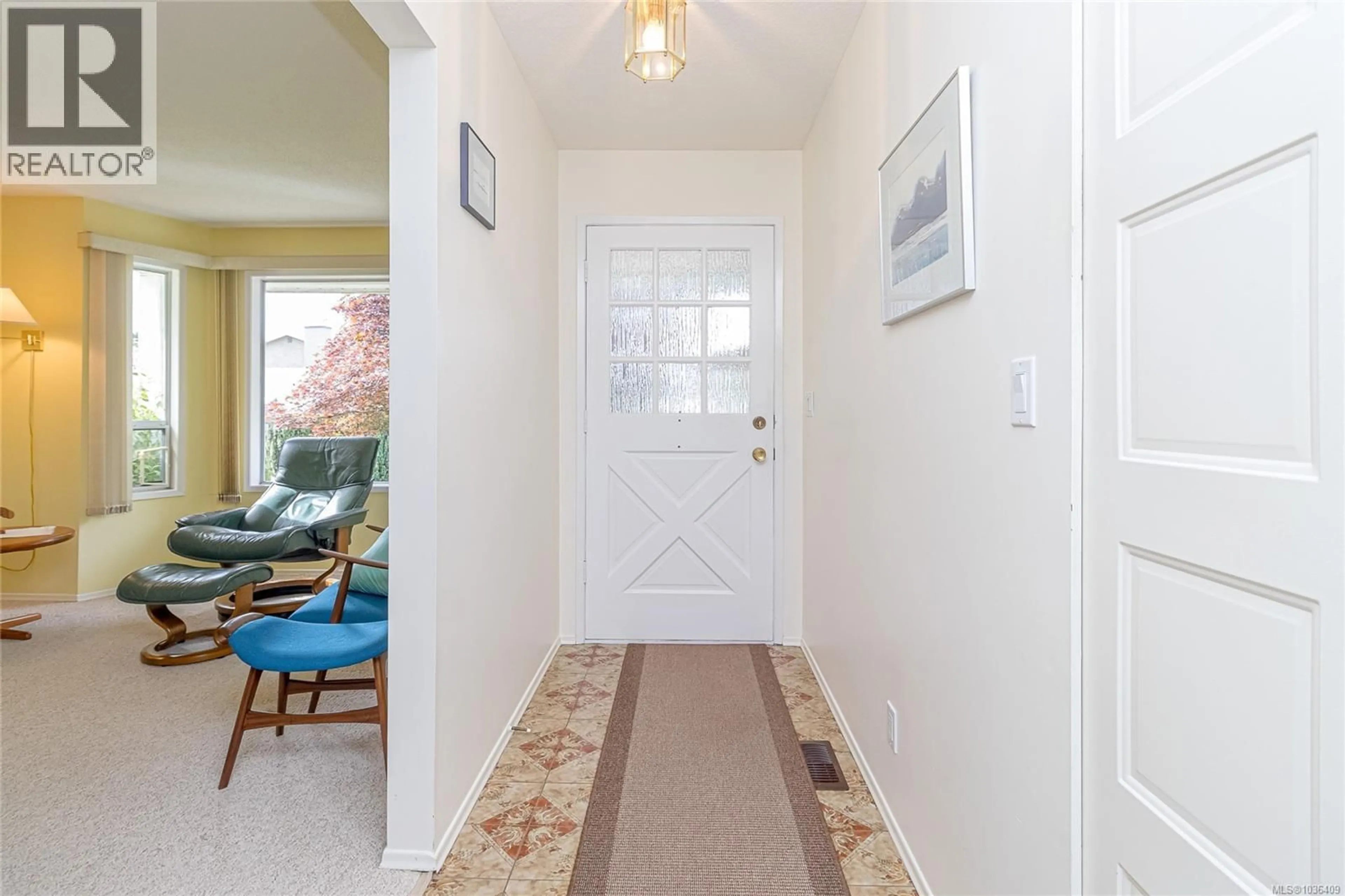 Indoor entryway for 6084 TRILLIUM WAY, Duncan British Columbia V9L4T5