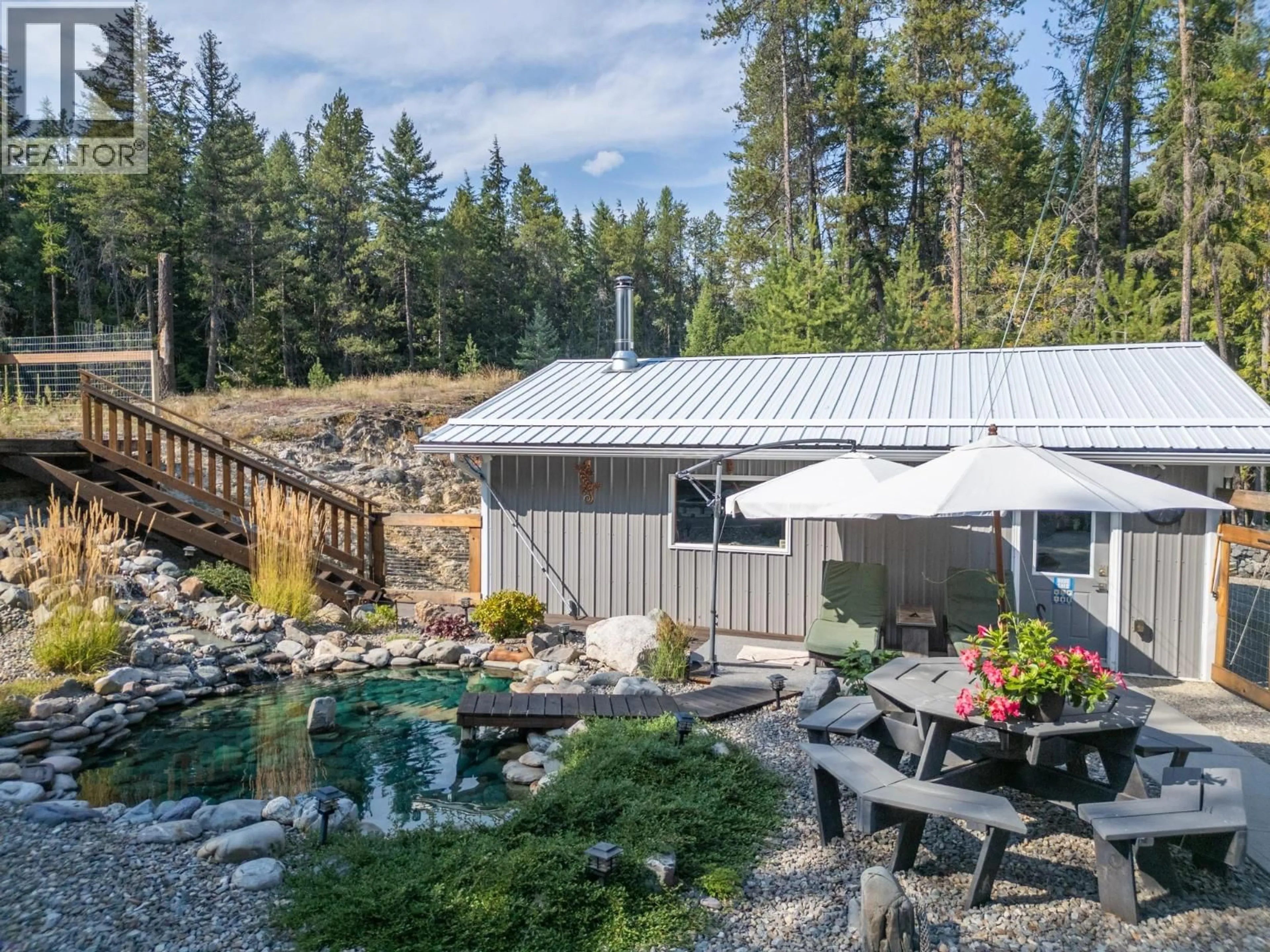 Patio, unknown for 602 LAKEVIEW ARROW CREEK ROAD, Arrow Creek British Columbia V0B1G8