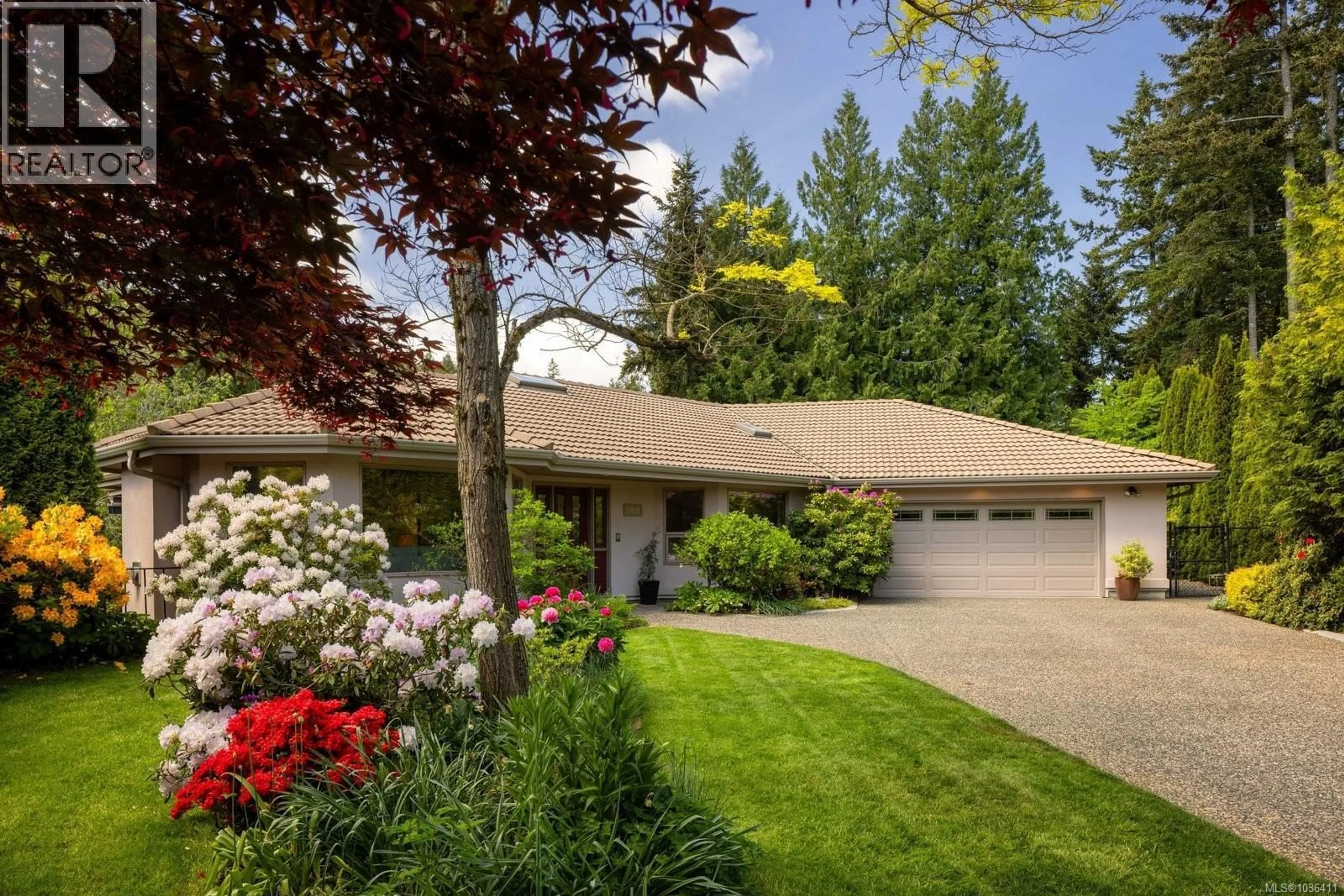 Home with vinyl exterior material, street for 1616 BARKLEY PLACE, North Saanich British Columbia V8L5E6