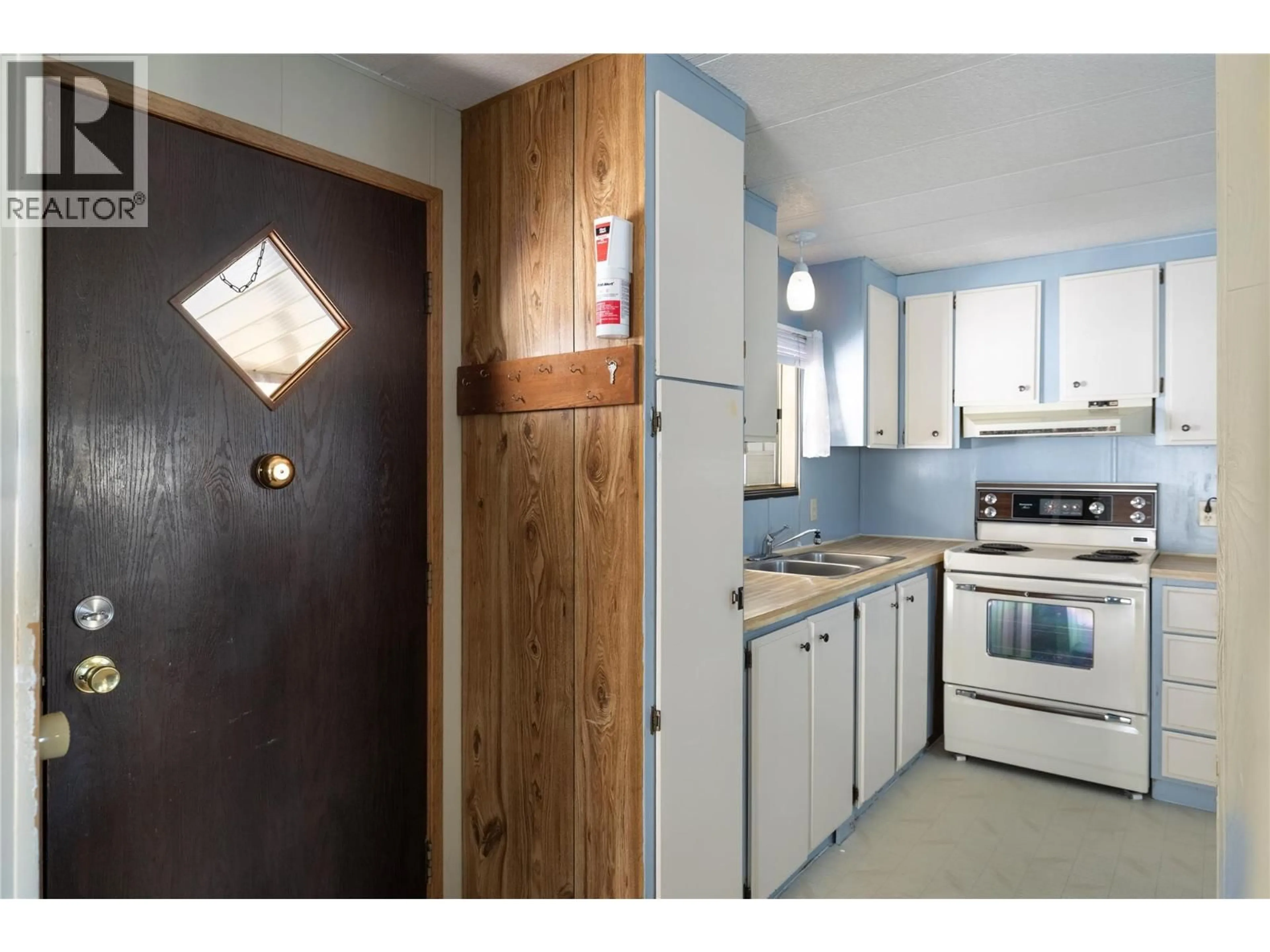 Standard kitchen, unknown for 35 - 4701 PLEASANT VALLEY ROAD, Vernon British Columbia V1T4M7