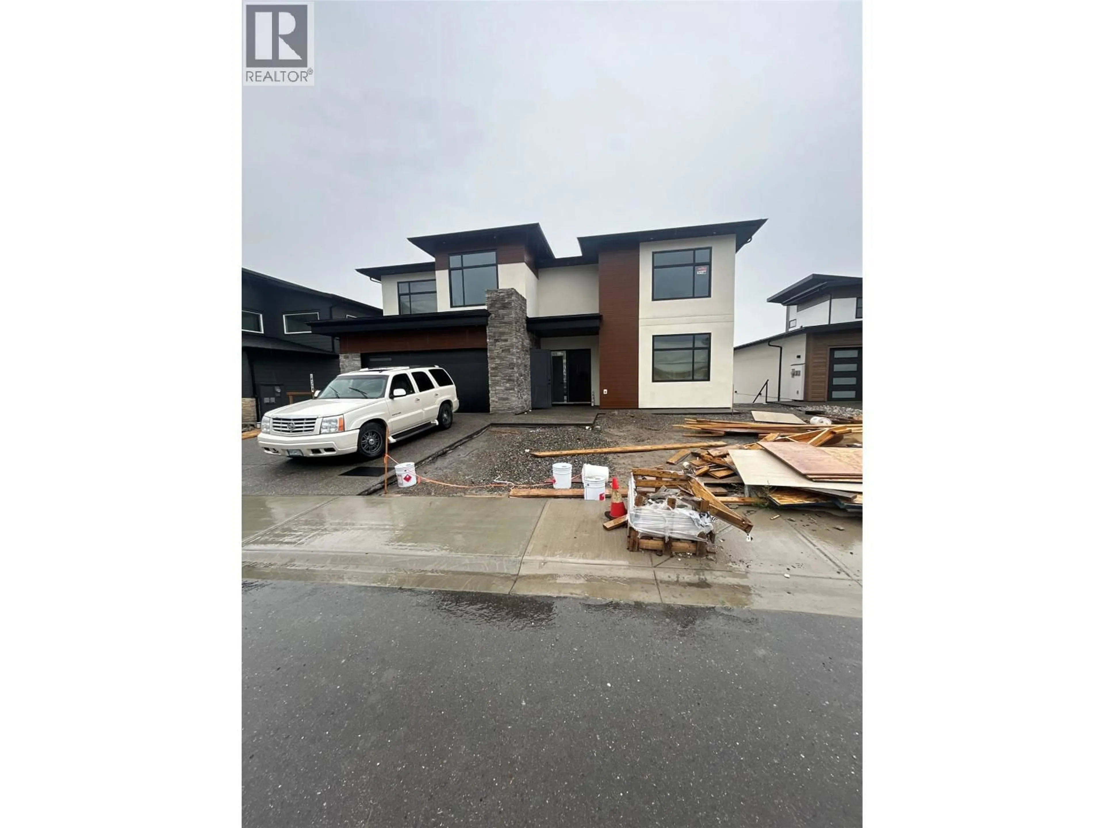 Unknown for 1635 CORDONIER PLACE, Kamloops British Columbia V2E0E4