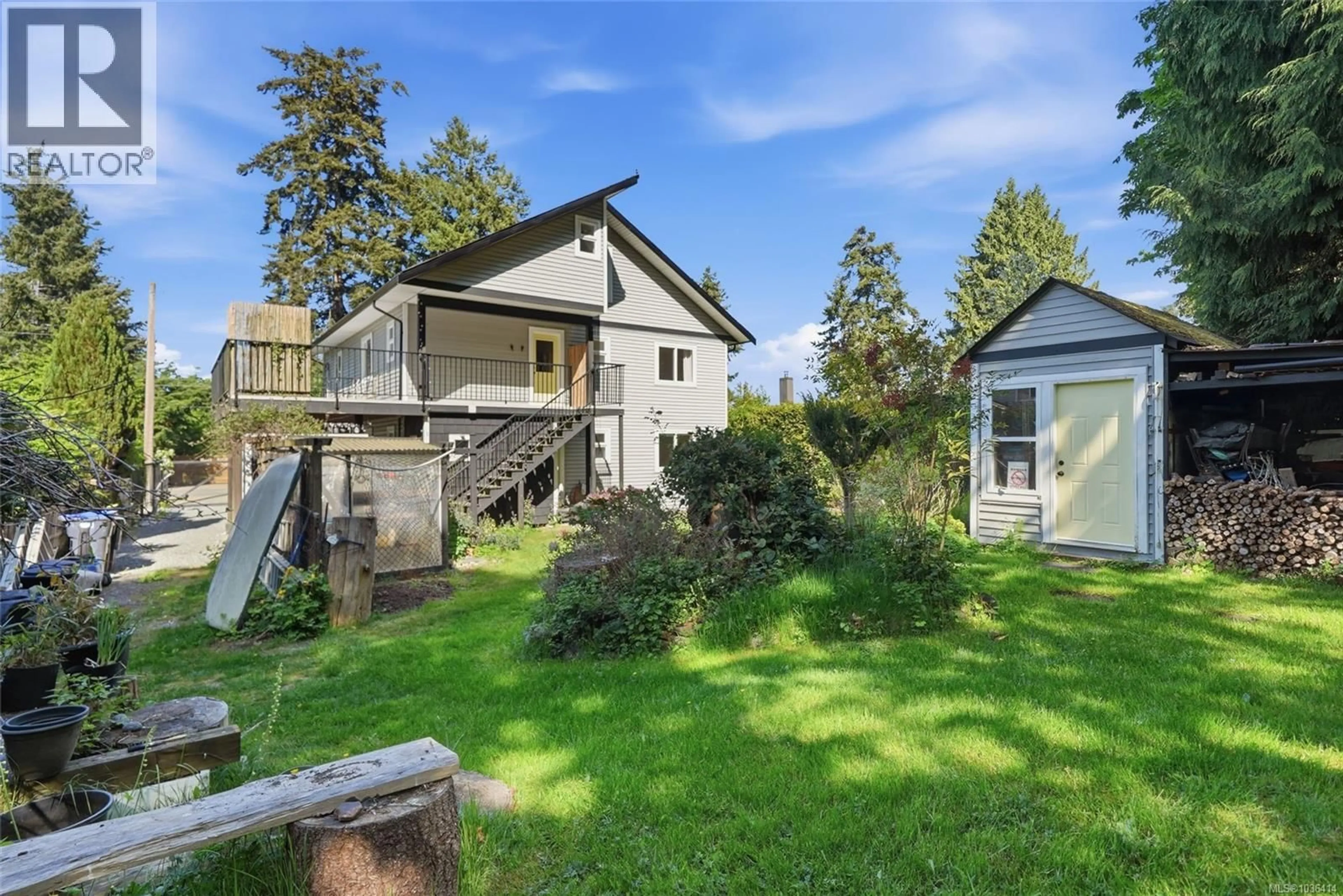 A pic from outside/outdoor area/front of a property/back of a property/a pic from drone, unknown for 3970 BOVANIS ROAD, Bowser British Columbia V0R1G0