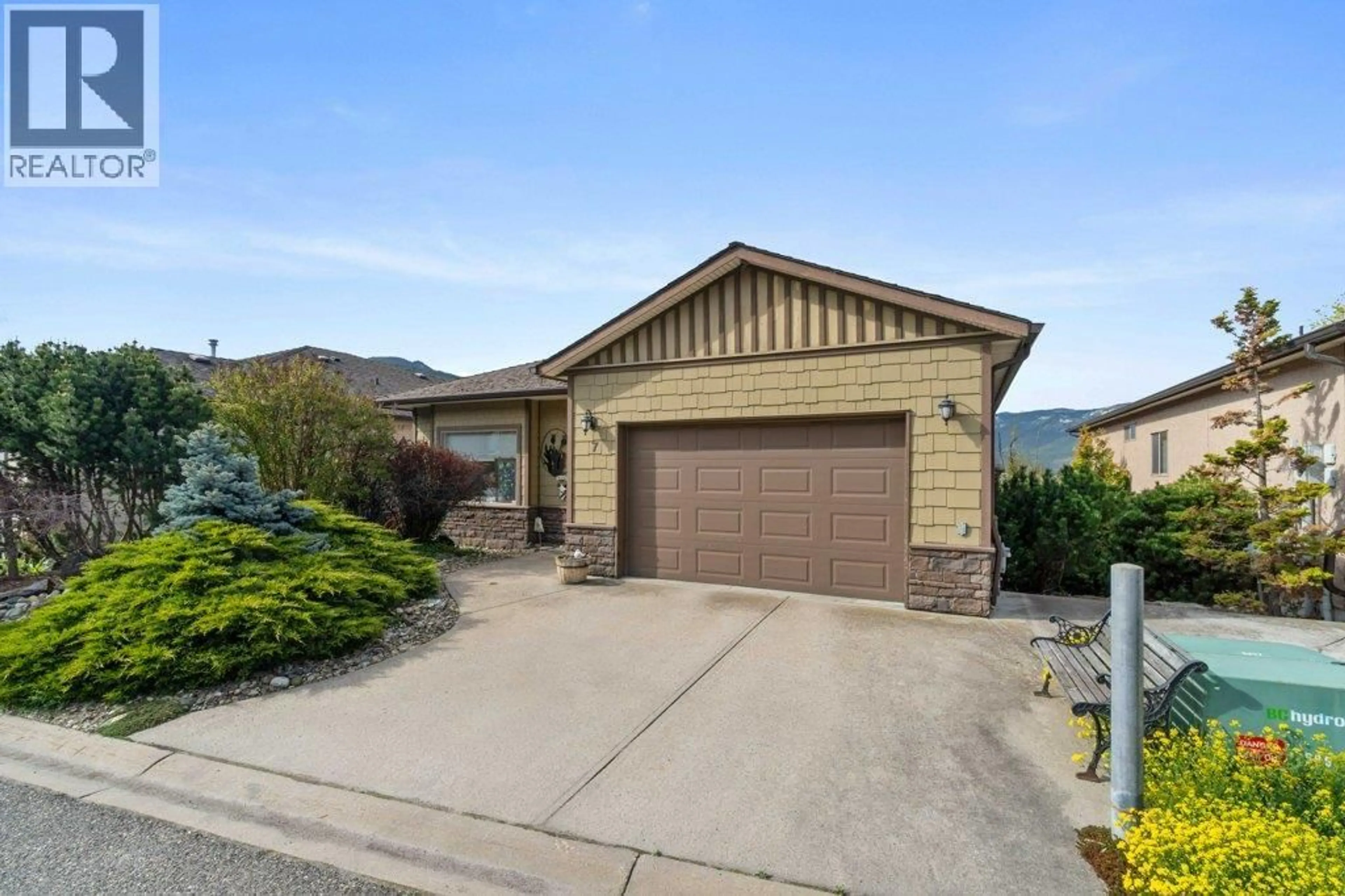 Unknown for 7 - 881 16 STREET NORTHEAST, Salmon Arm British Columbia V1E3L5