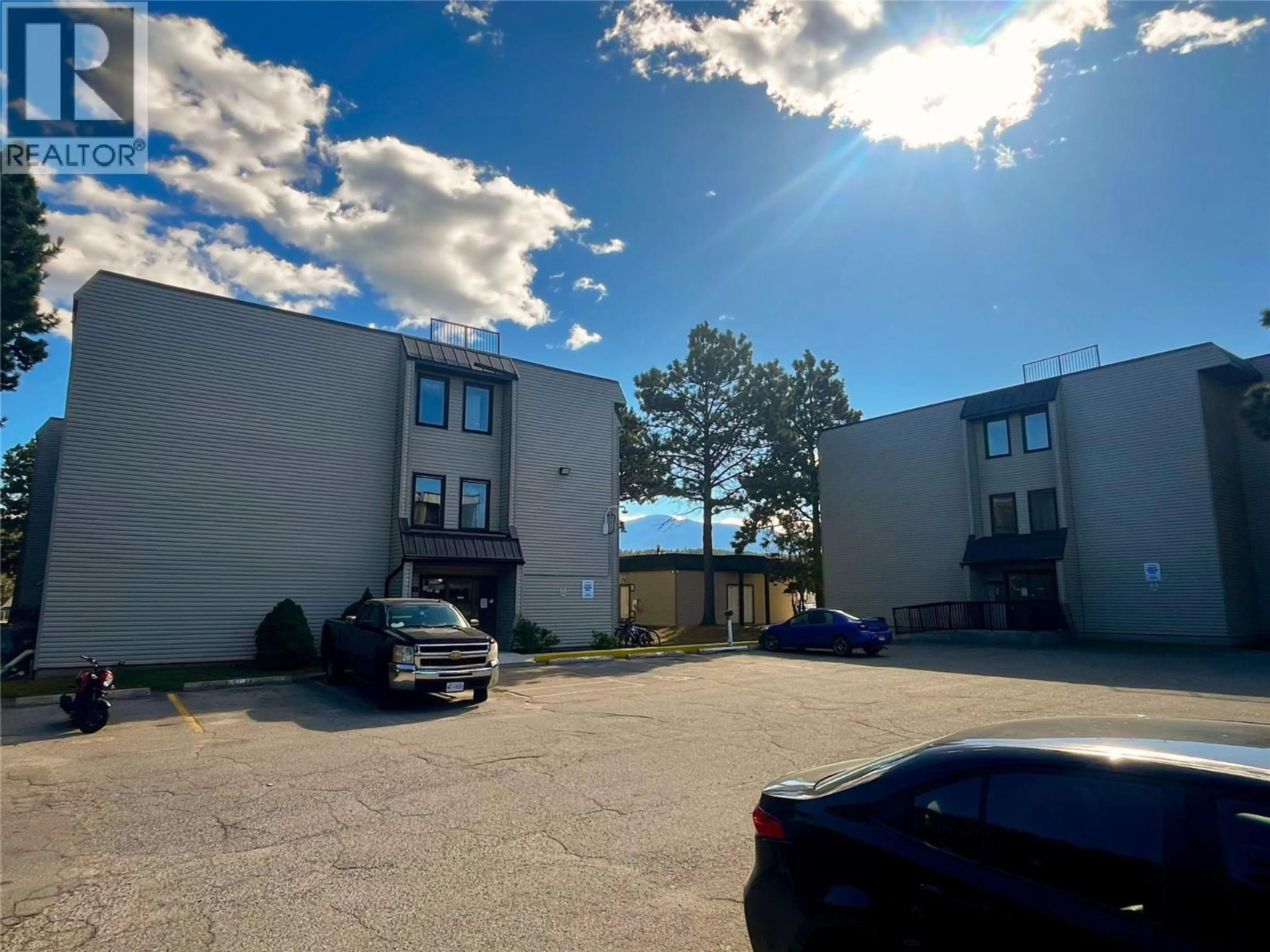 A pic from outside/outdoor area/front of a property/back of a property/a pic from drone, unknown for 206B - 2321 12TH STREET NORTH, Cranbrook British Columbia V1C5T5