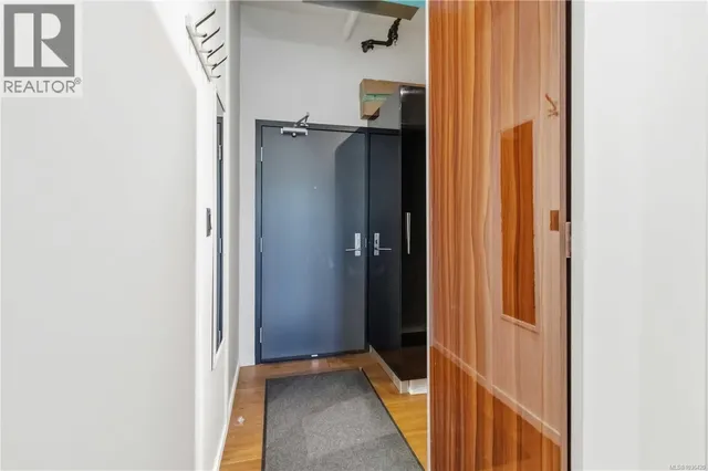 330 - 1029 VIEW STREET, Victoria 5