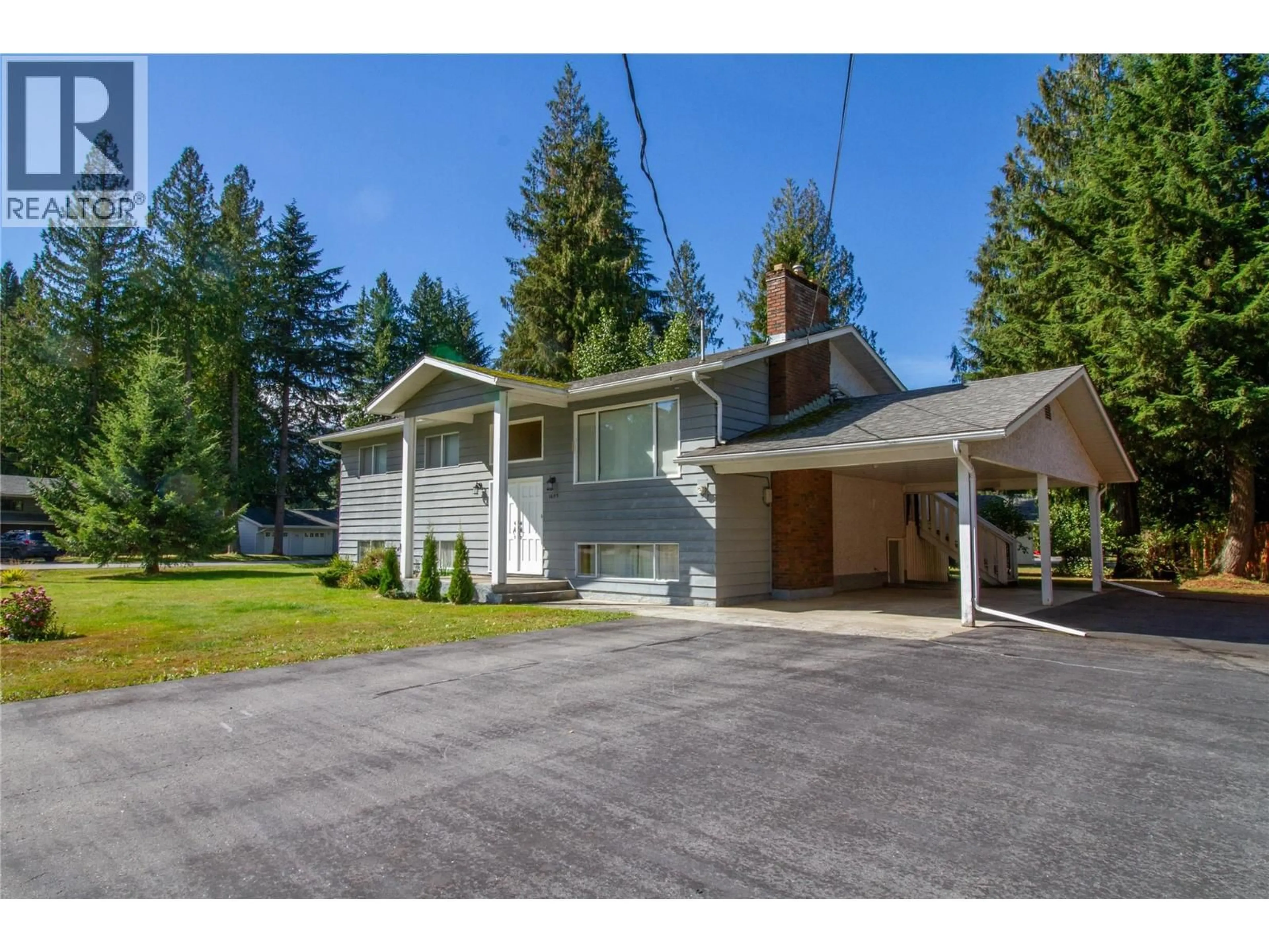 Unknown for 1695 HAY ROAD, Revelstoke British Columbia V0E2S1