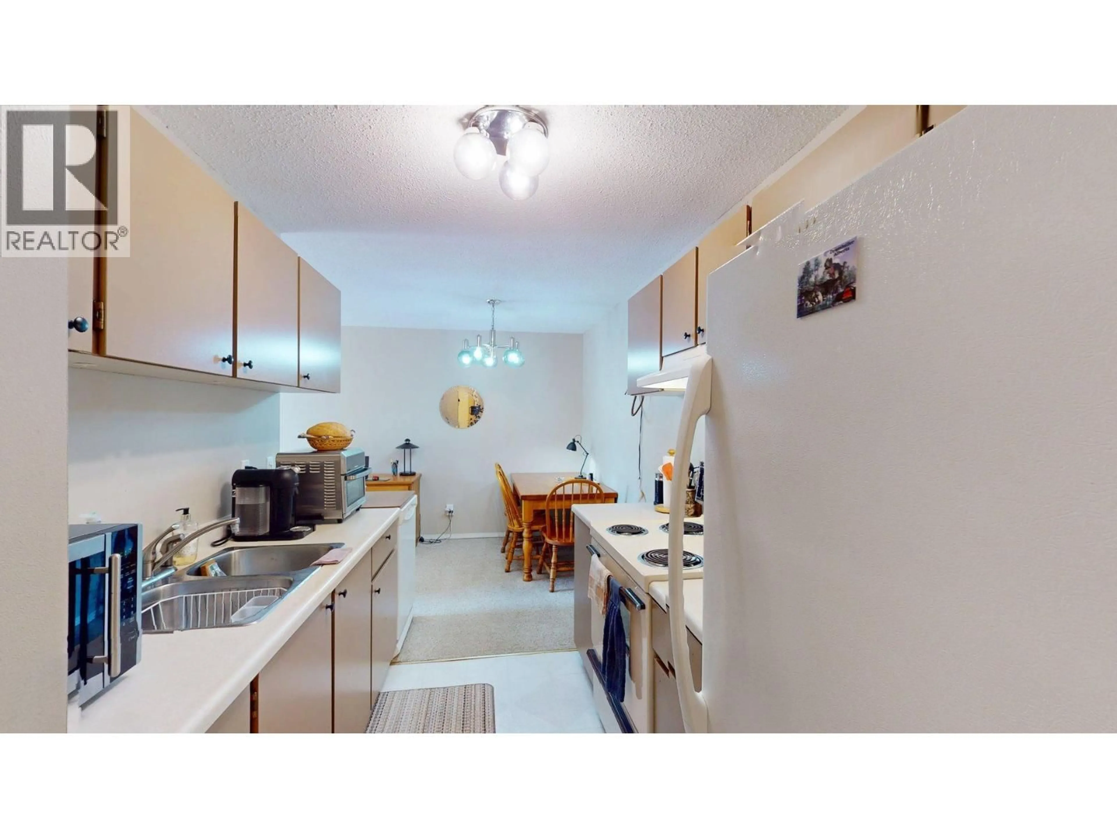 Standard kitchen, unknown for 306 - 431 BOIVIN ROAD, Elkford British Columbia V0B1H0