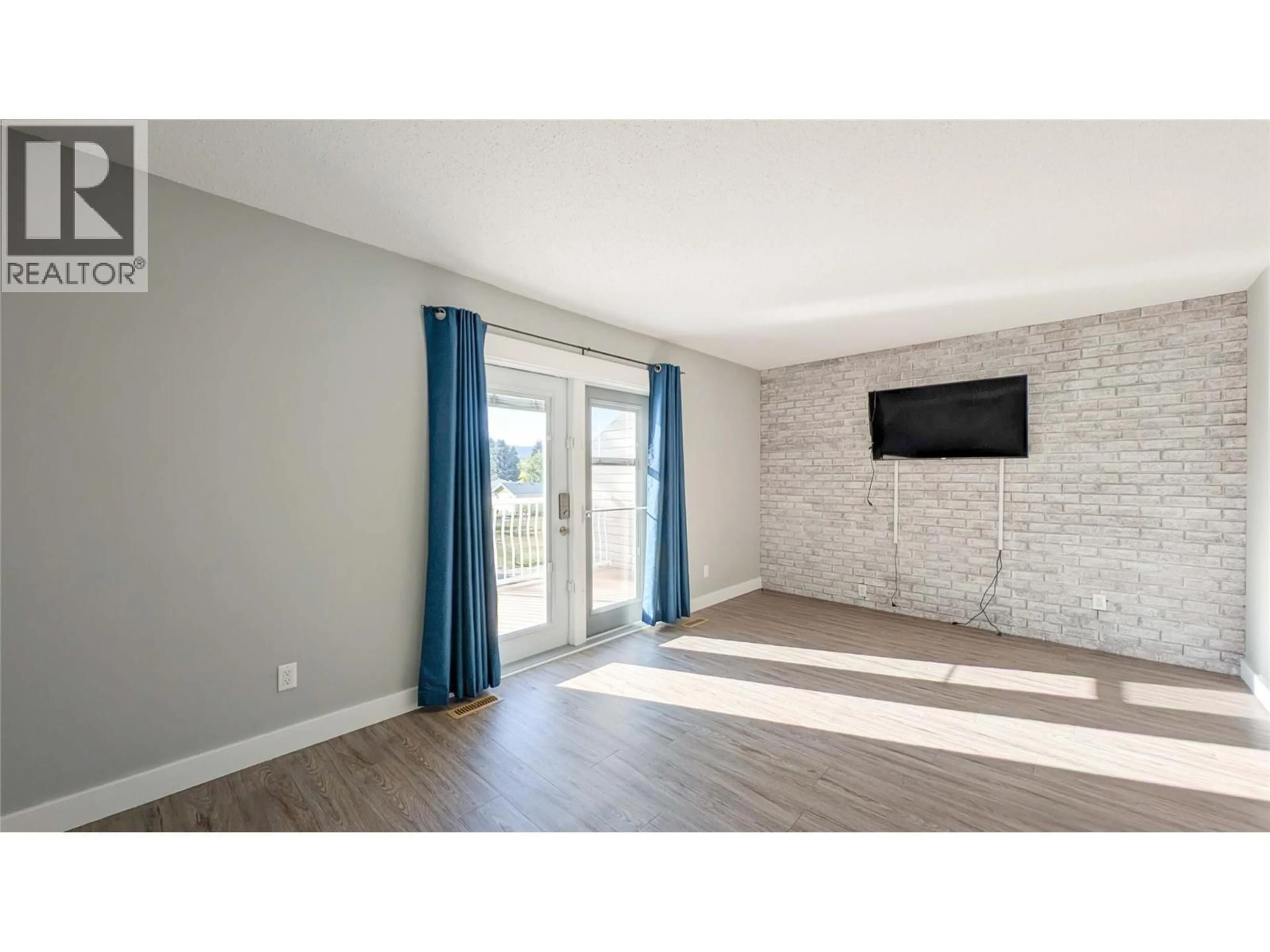 A pic of a room for 2201 3RD STREET NORTH, Cranbrook British Columbia V1C5G7