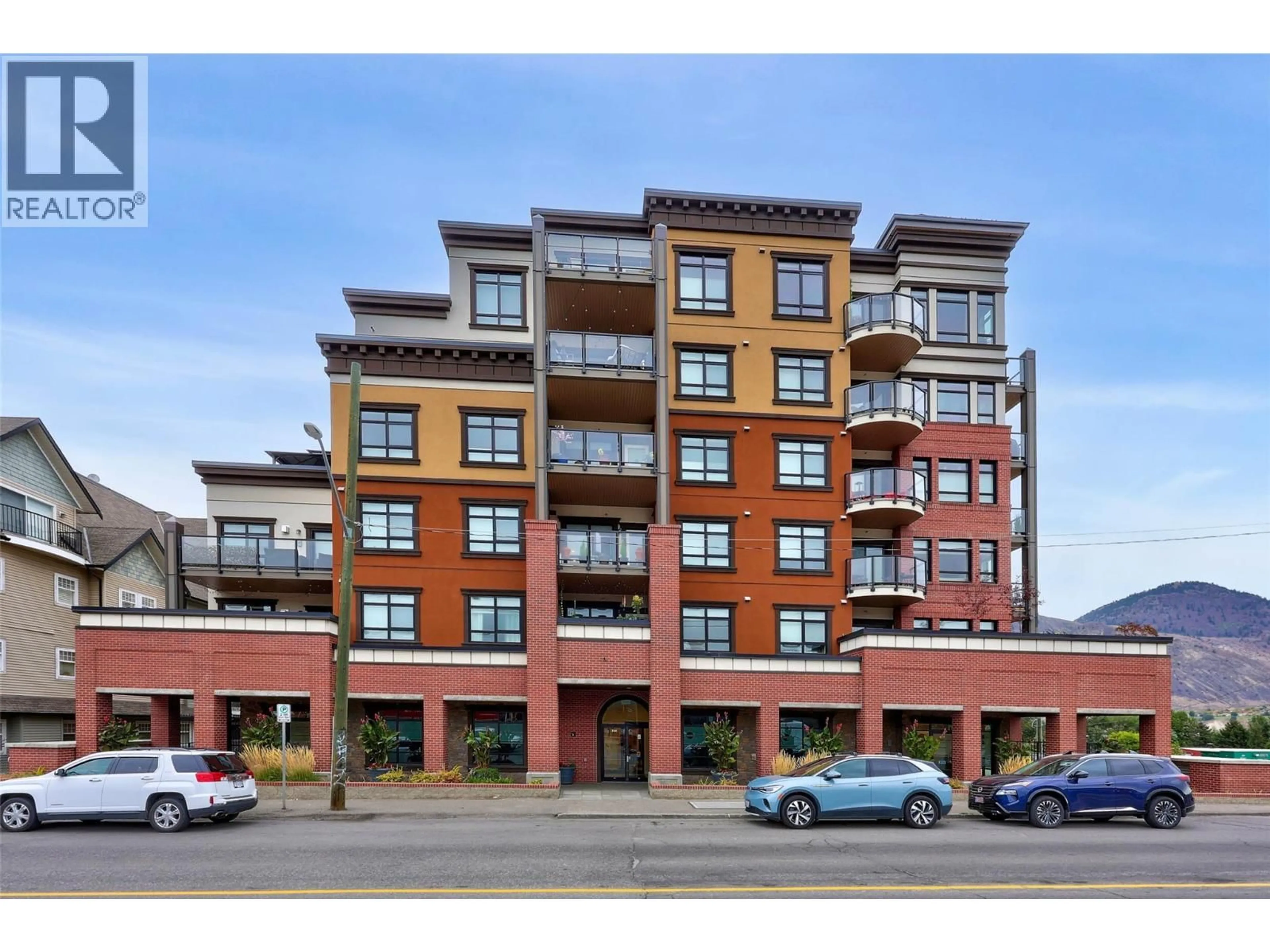 Home with brick exterior material, building for 402 - 568 LORNE STREET, Kamloops British Columbia V2C1W3