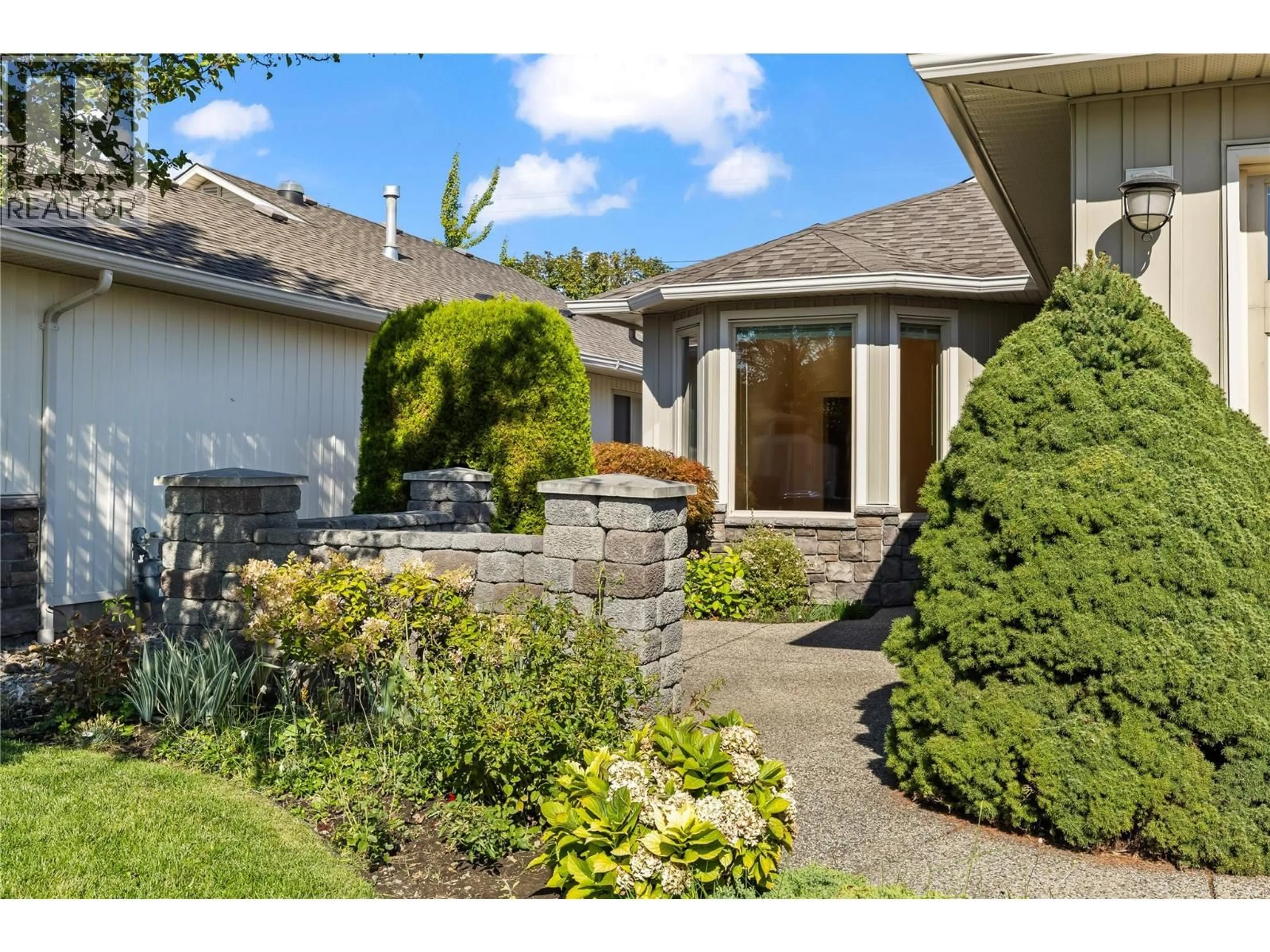Unknown for 117 - 1405 GUISACHAN PLACE, Kelowna British Columbia V1Y9X8