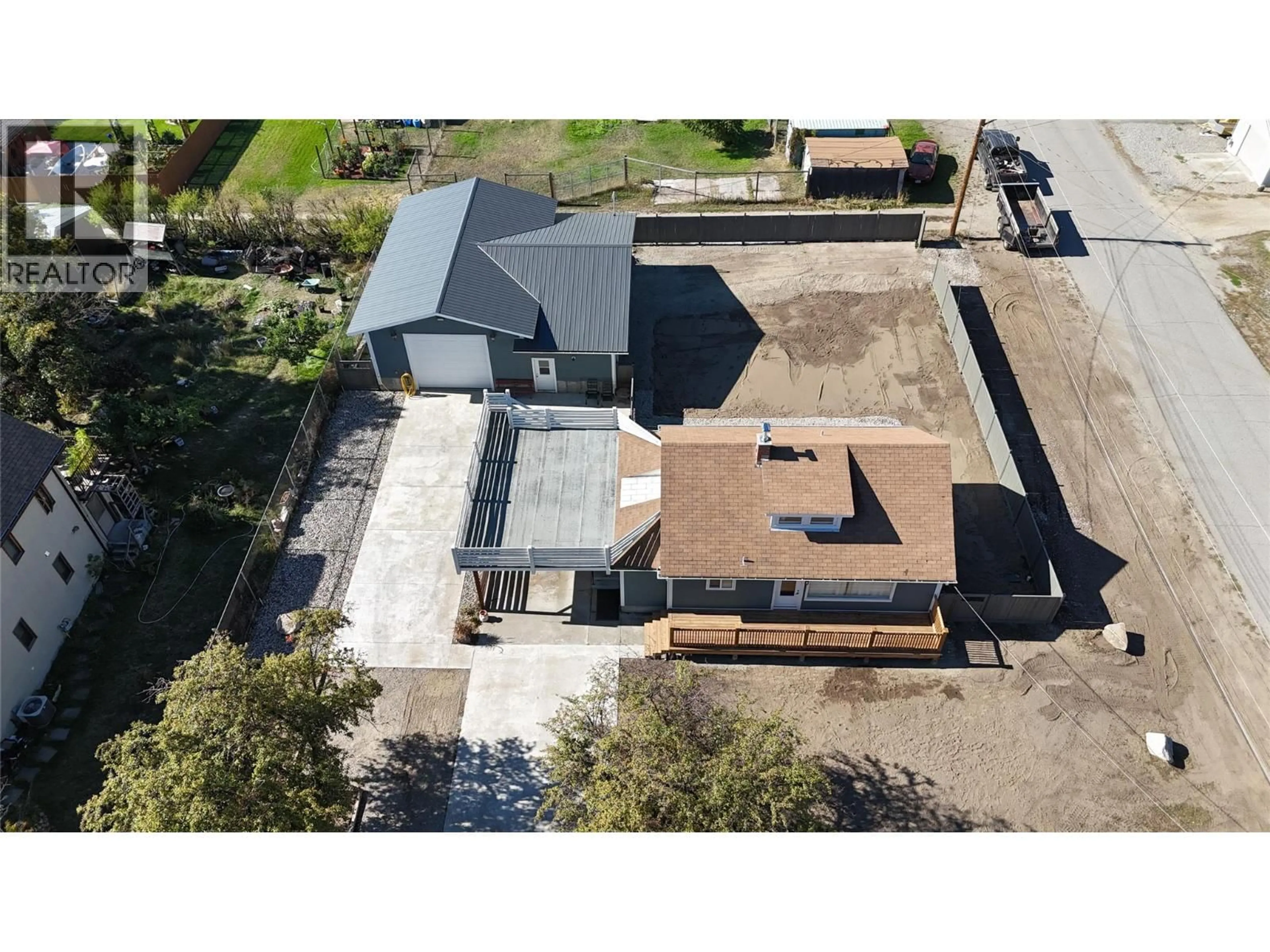 A pic from outside/outdoor area/front of a property/back of a property/a pic from drone, building for 7689 21ST STREET, Grand Forks British Columbia V0H1H2