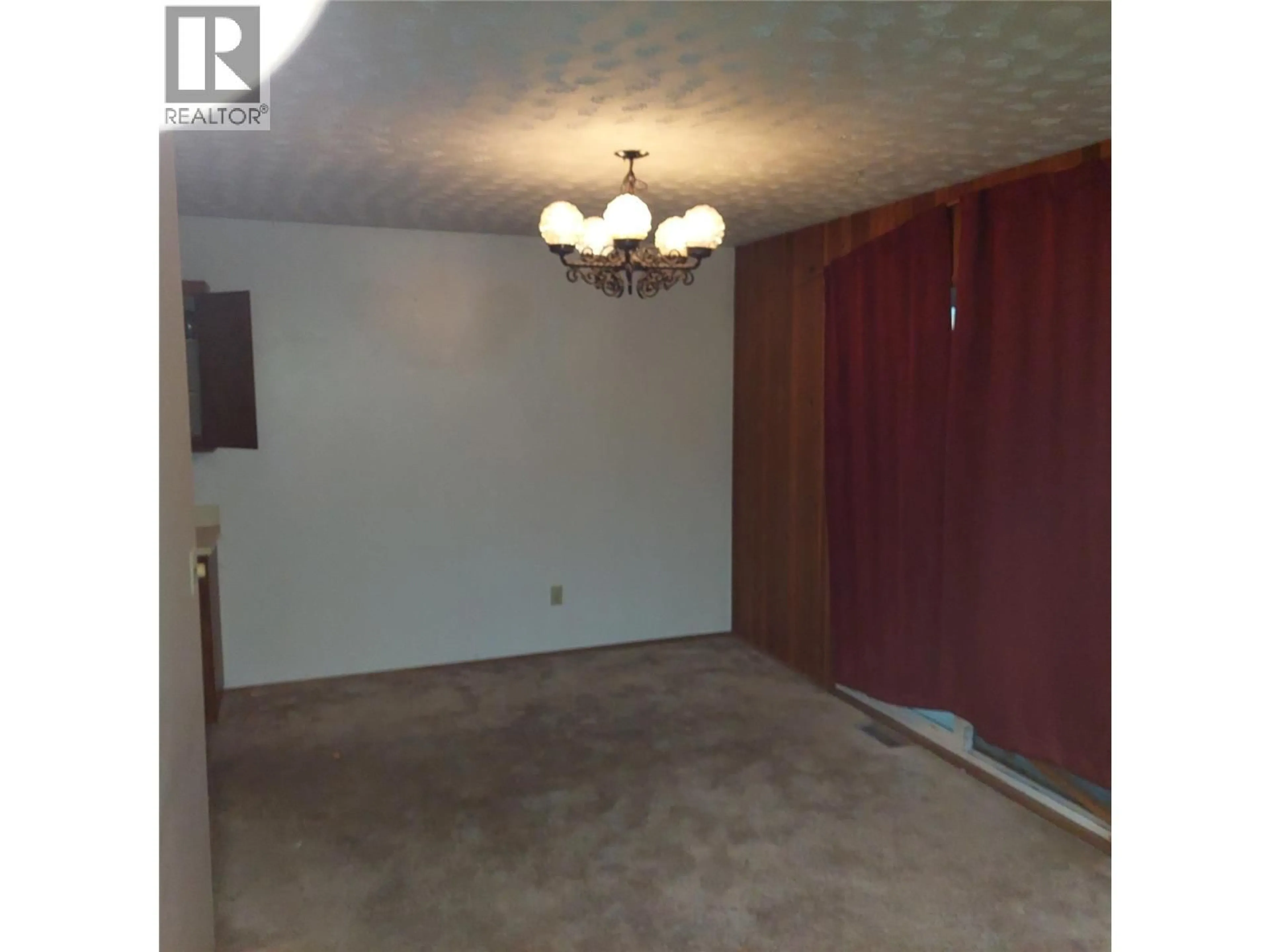 A pic of a room for 6942 LONGACRE DRIVE, Vernon British Columbia V1H1H8