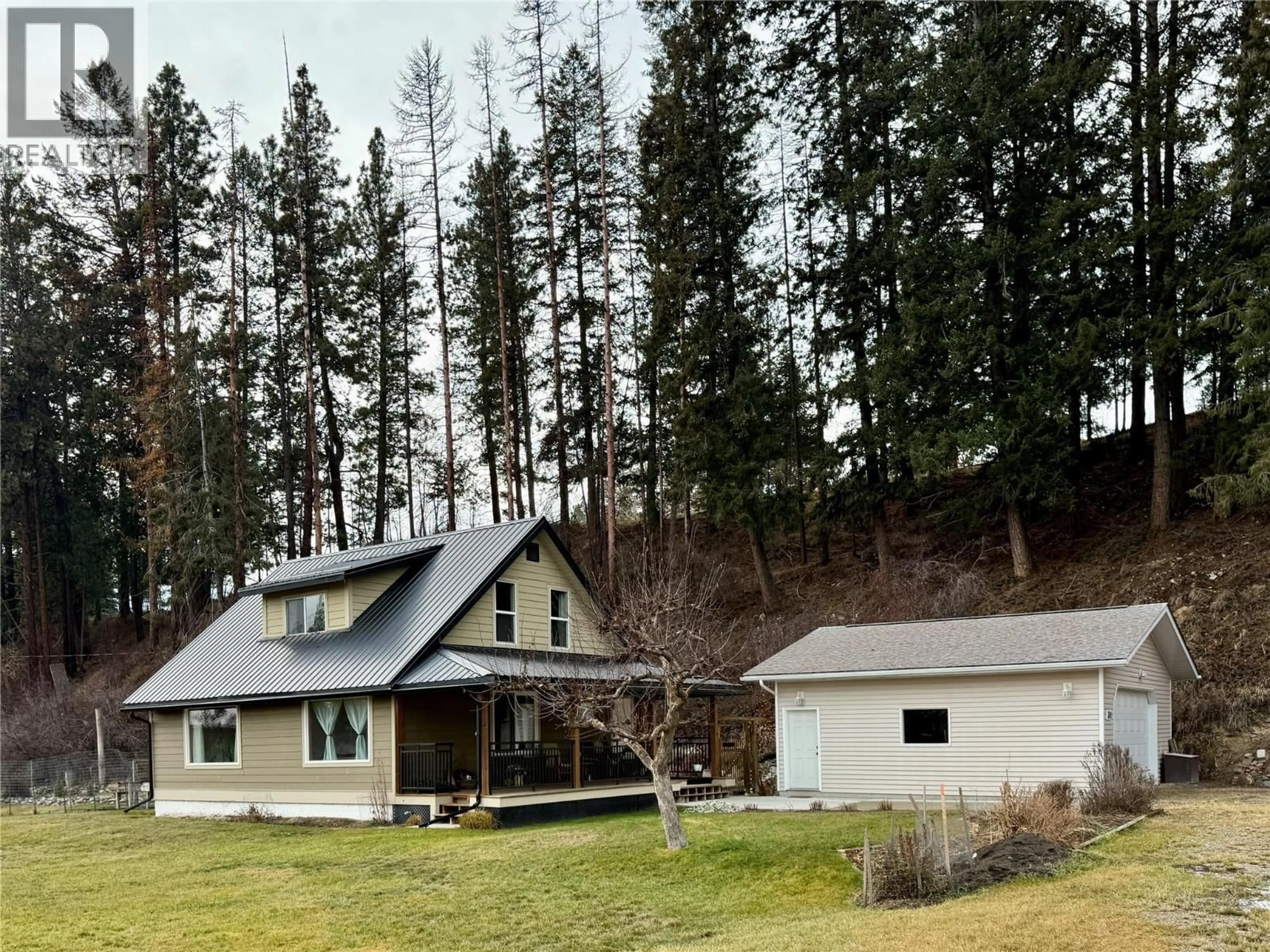 Home with vinyl exterior material, unknown for 311 302ND AVENUE, Kimberley British Columbia V1A3G5