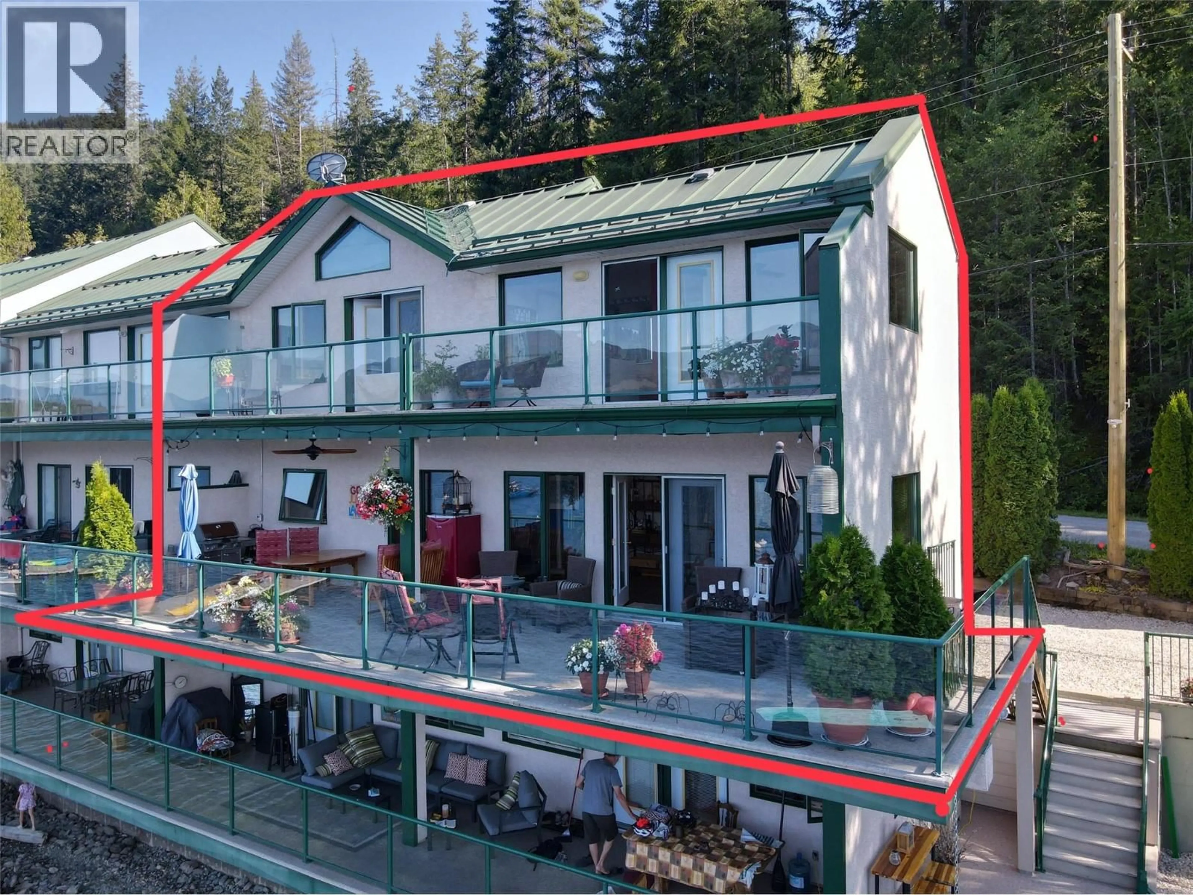 A pic from outside/outdoor area/front of a property/back of a property/a pic from drone, mountain view for 1 - 3935 EAGLE BAY RD. ROAD, Eagle Bay British Columbia V0E1T0