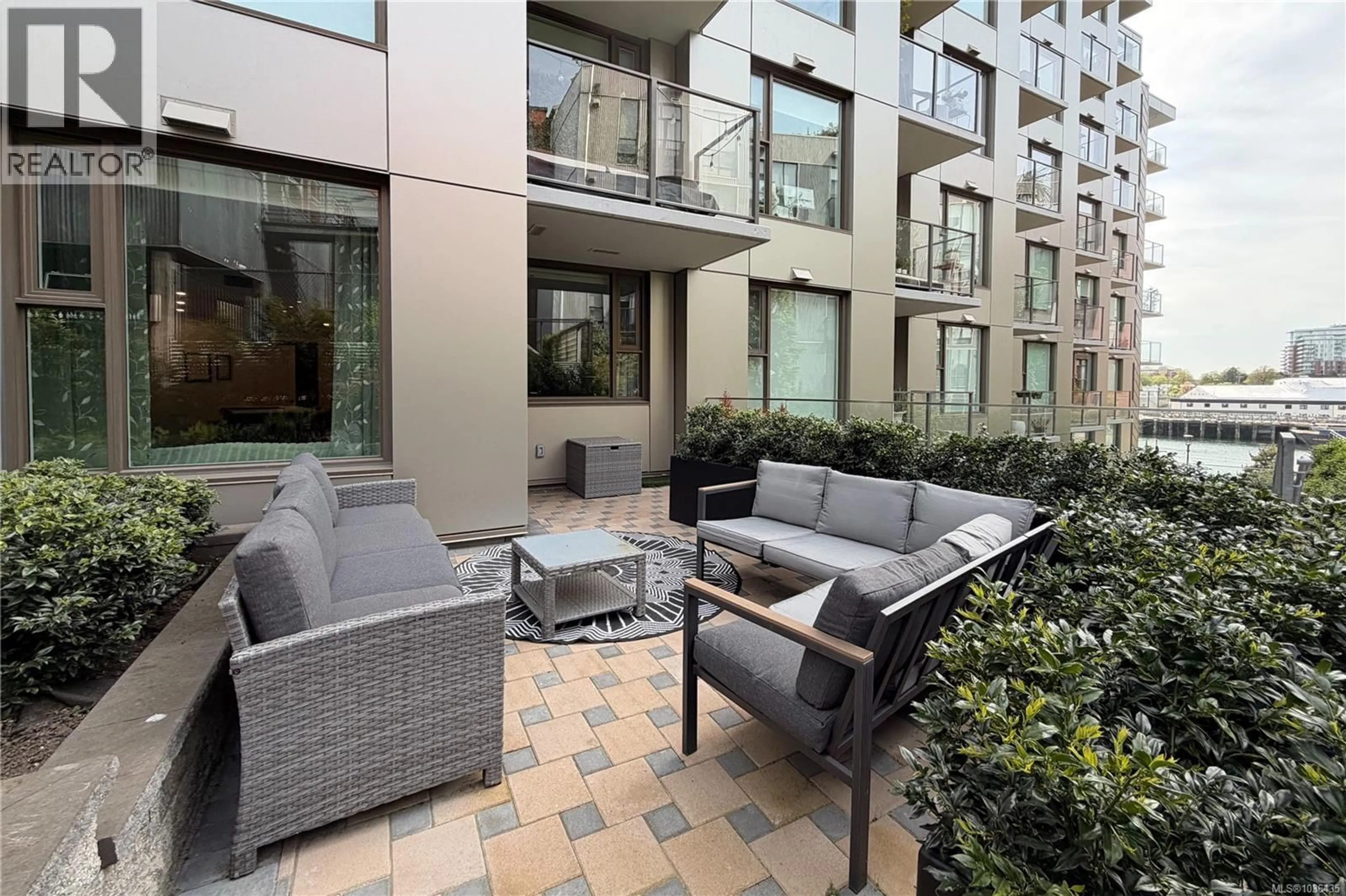 Patio, street for 405 - 1628 STORE STREET, Victoria British Columbia V8W0H1