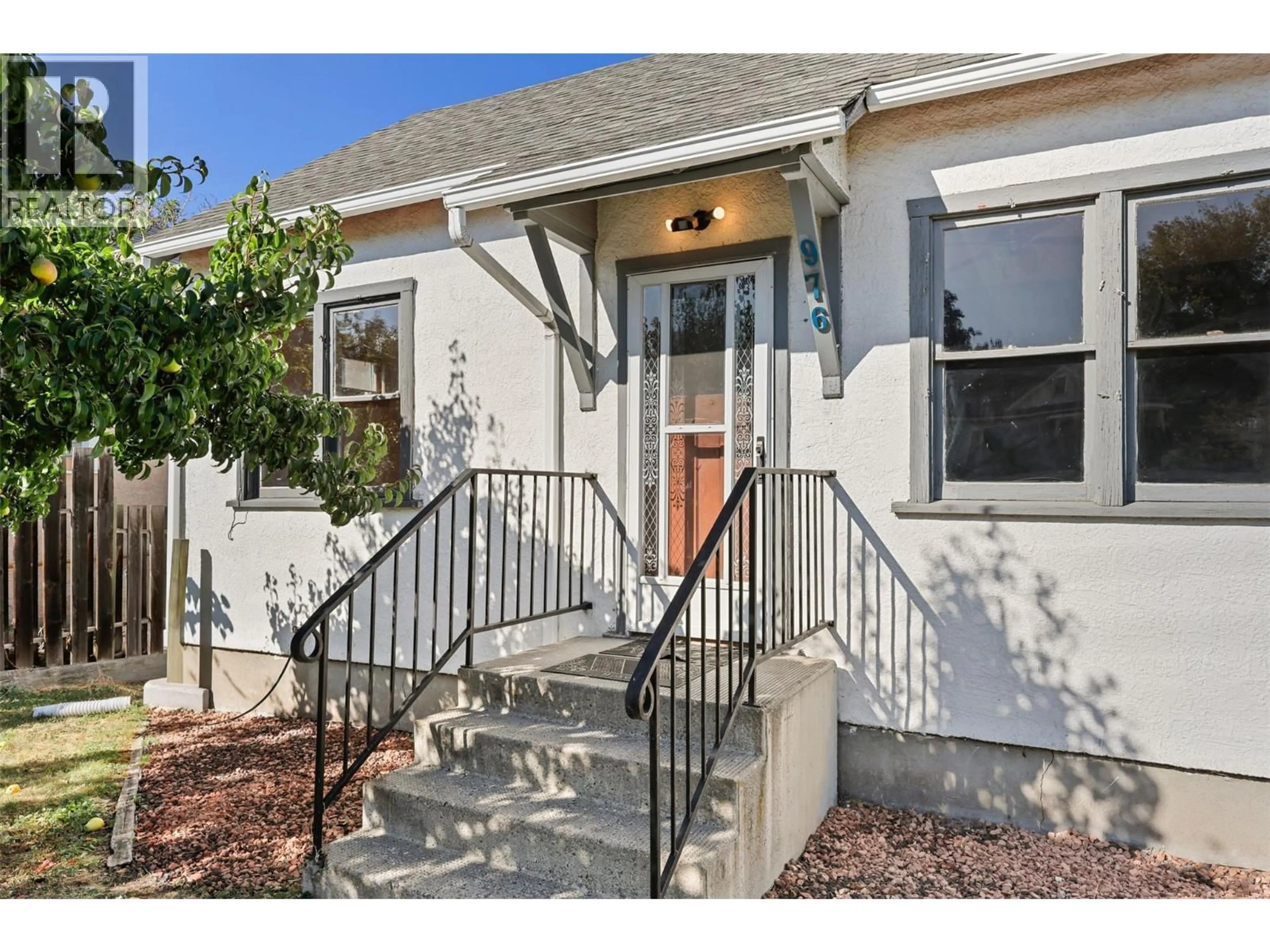 Unknown for 976 DOMINION STREET, Kamloops British Columbia V2C2Y2