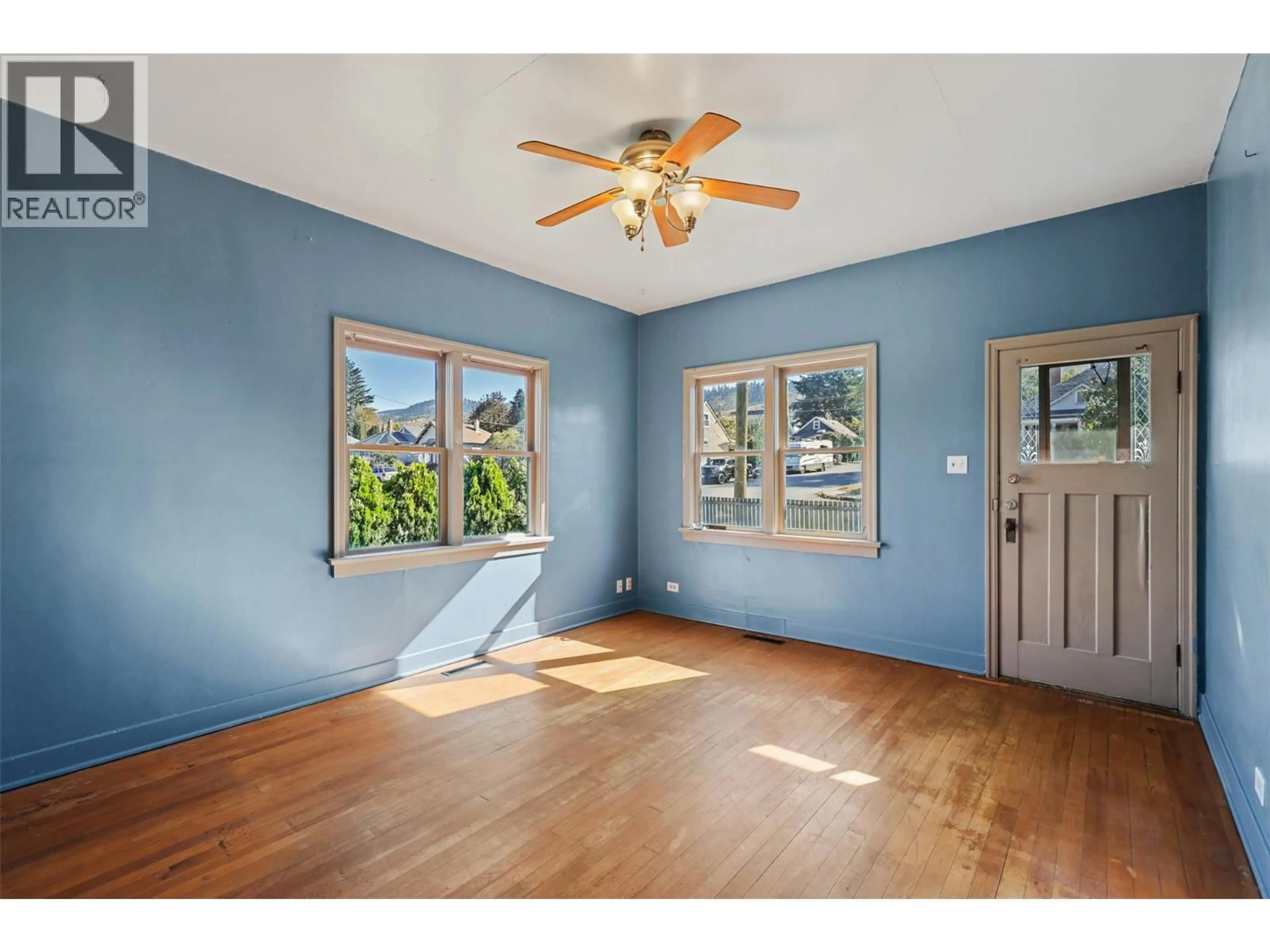 A pic of a room for 976 DOMINION STREET, Kamloops British Columbia V2C2Y2