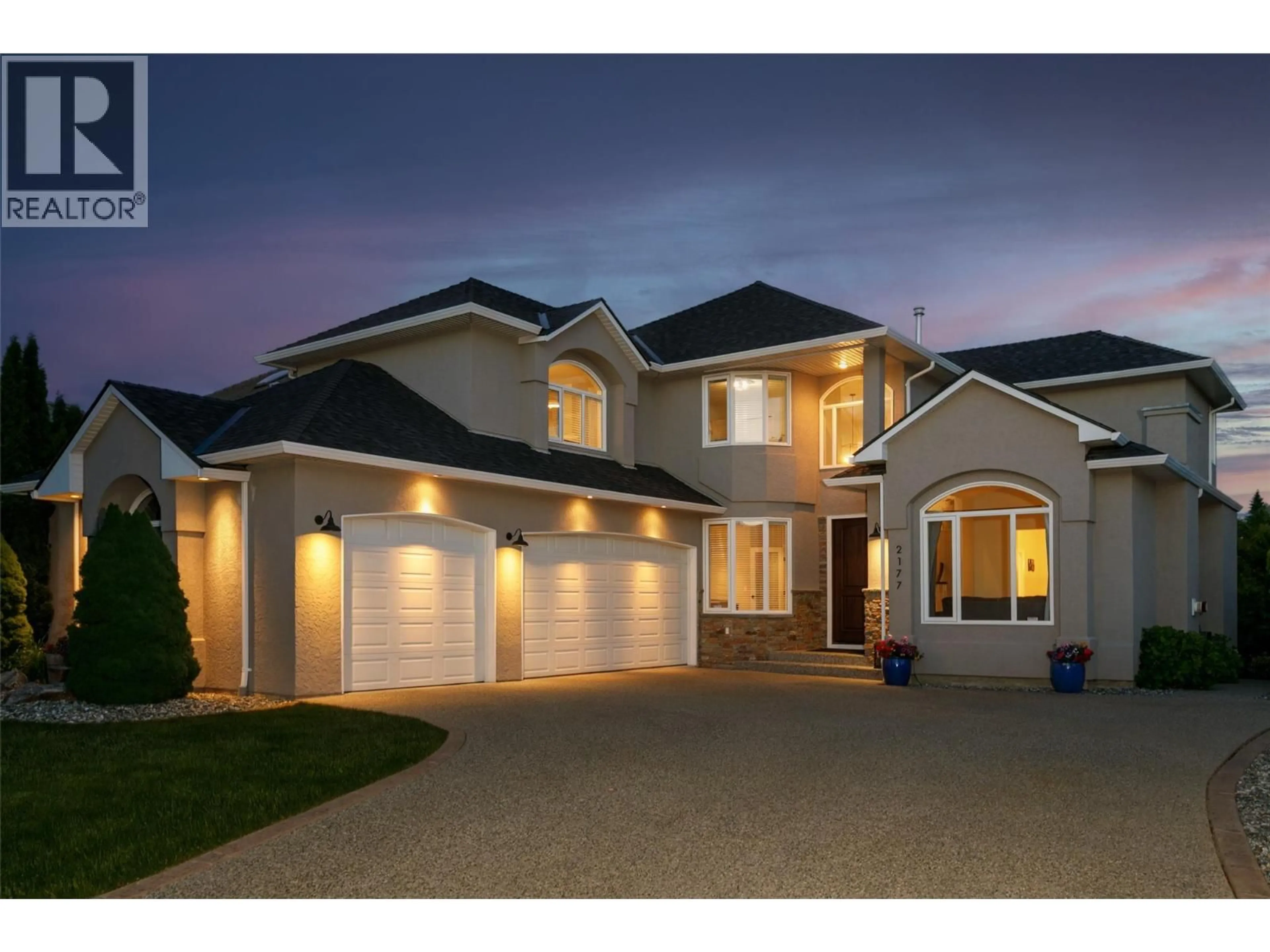 Home with vinyl exterior material, street for 2177 BRECKENRIDGE COURT, Kelowna British Columbia V1V1W2