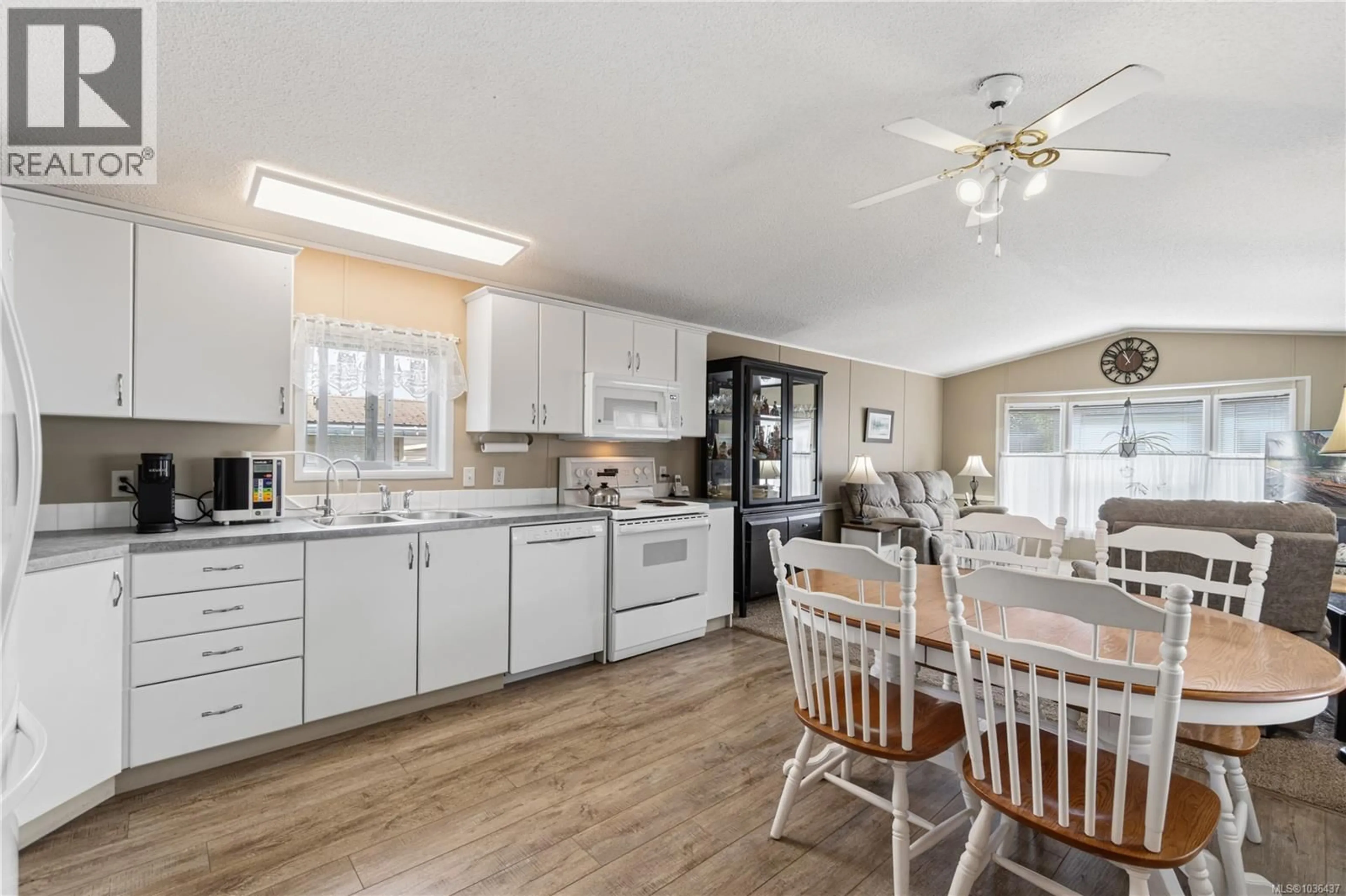 Open concept kitchen, unknown for 8 - 1733 WHIBLEY ROAD, Errington British Columbia V0R1V0