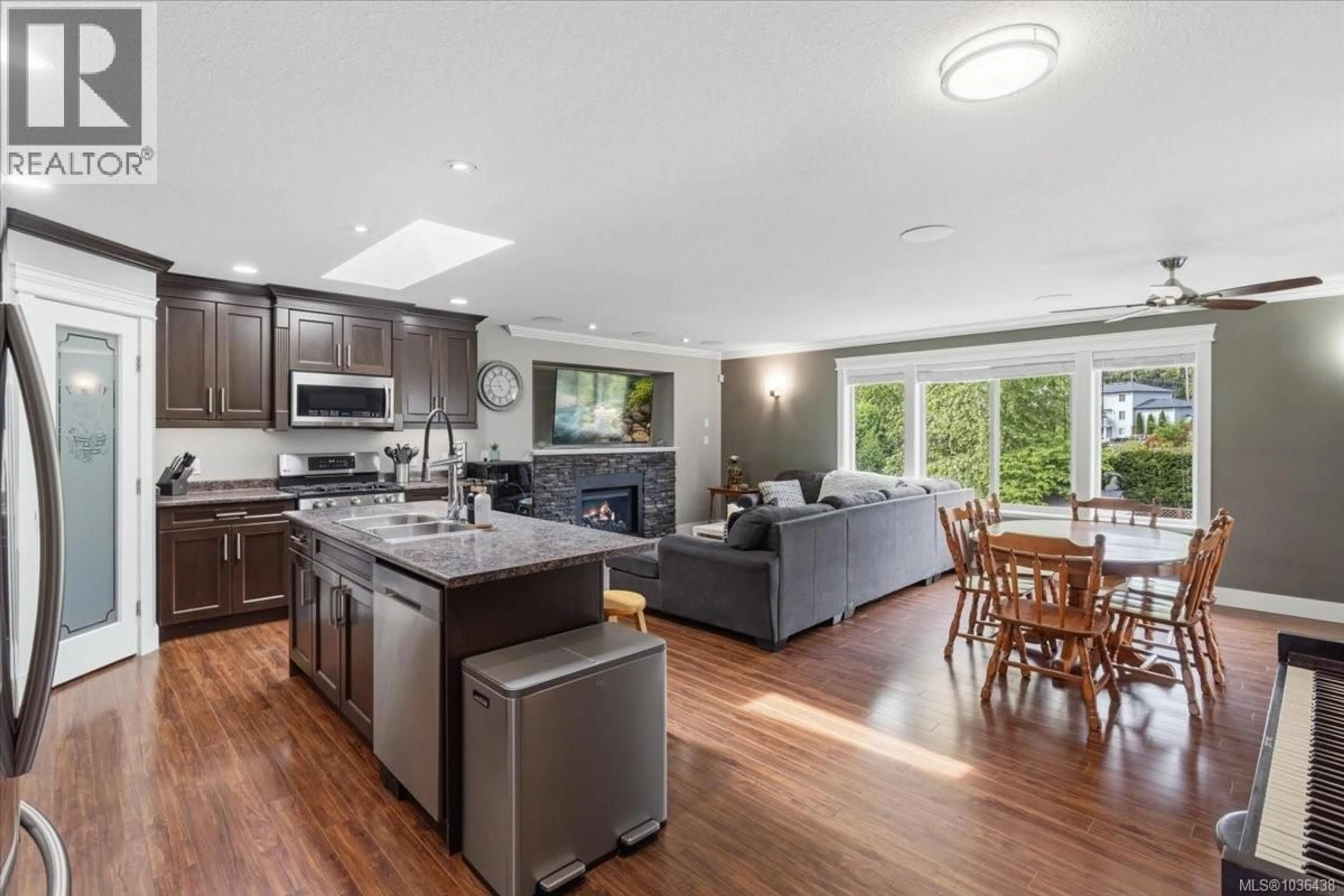 Open concept kitchen, unknown for 2055 STONECROP ROAD, Nanaimo British Columbia V9X0A5