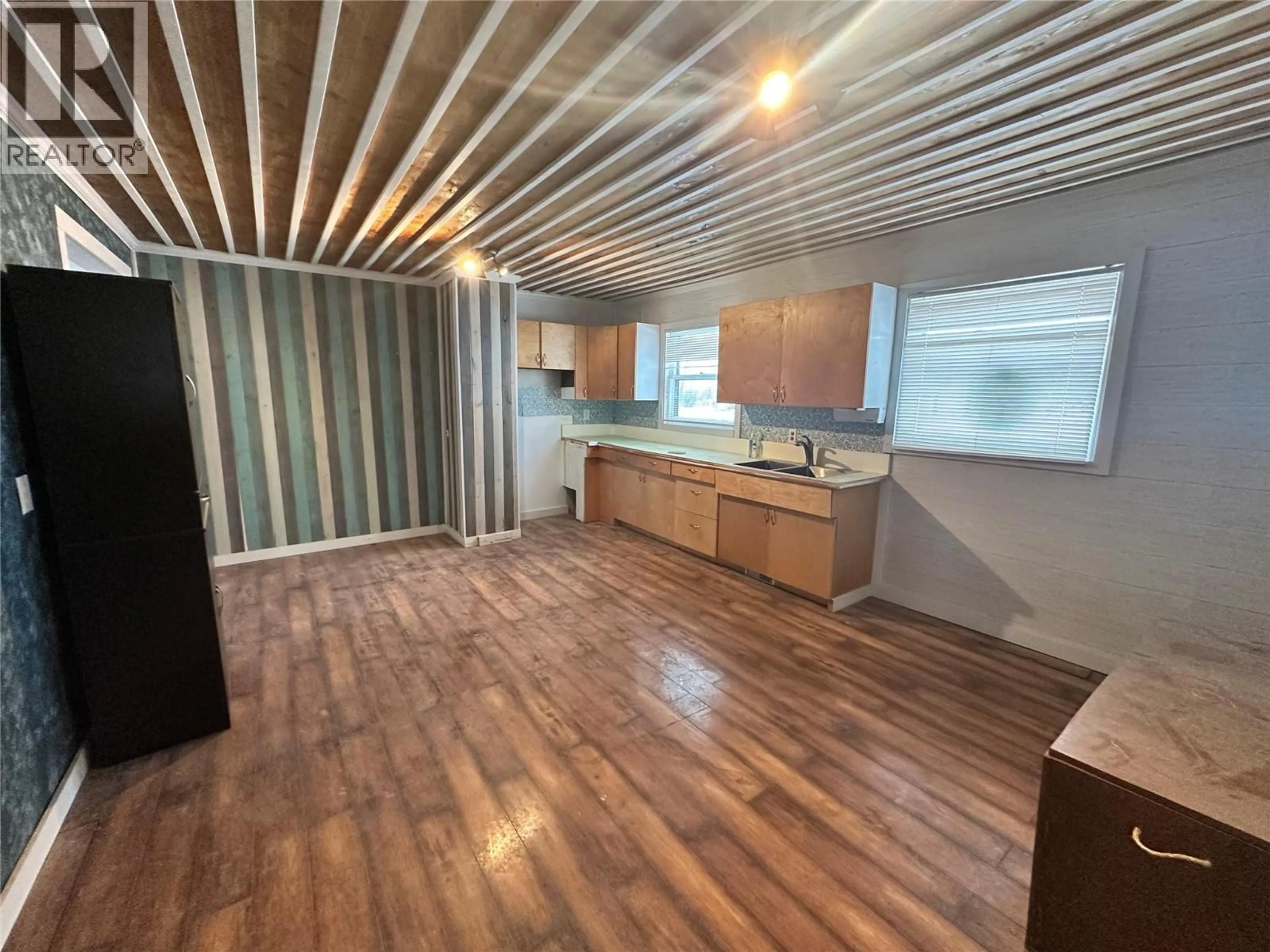 A pic of a room for 8019 217 ROAD, Dawson Creek British Columbia V1G4E8