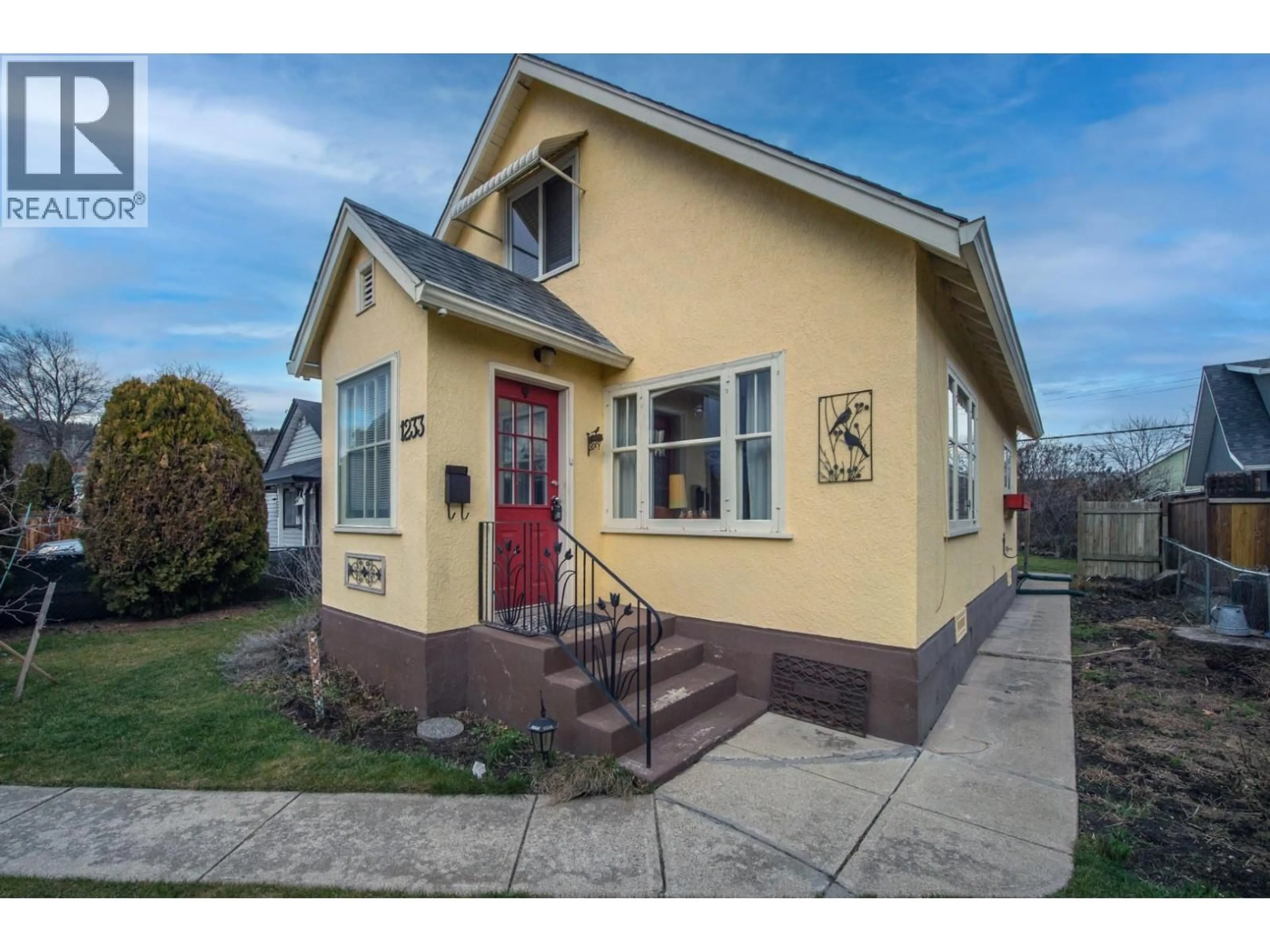 Unknown for 1233 ETHEL STREET, Kelowna British Columbia V1Y2W6