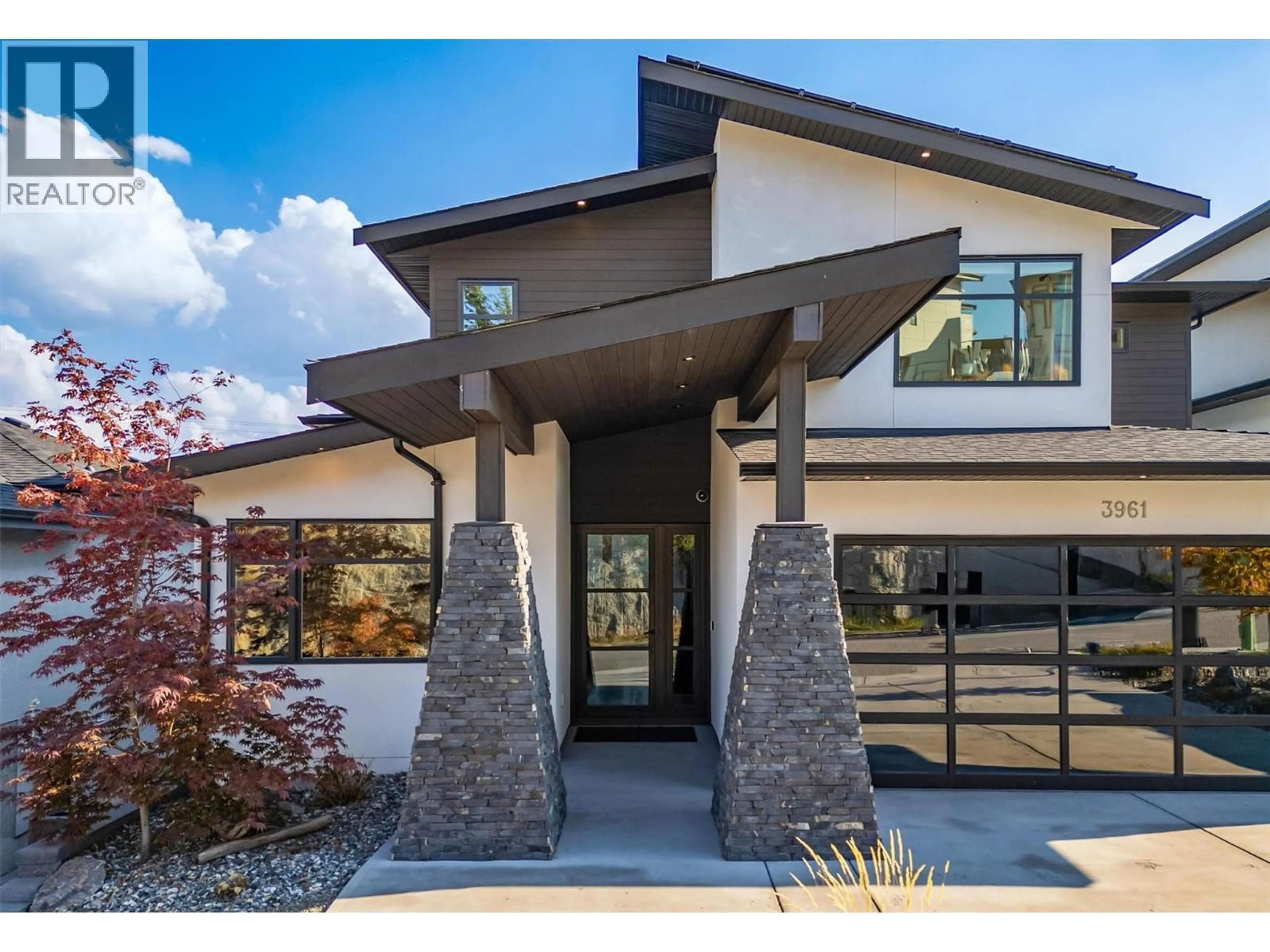 Home with brick exterior material, unknown for 3961 BEACHVIEW DRIVE EAST, West Kelowna British Columbia V4T2K1