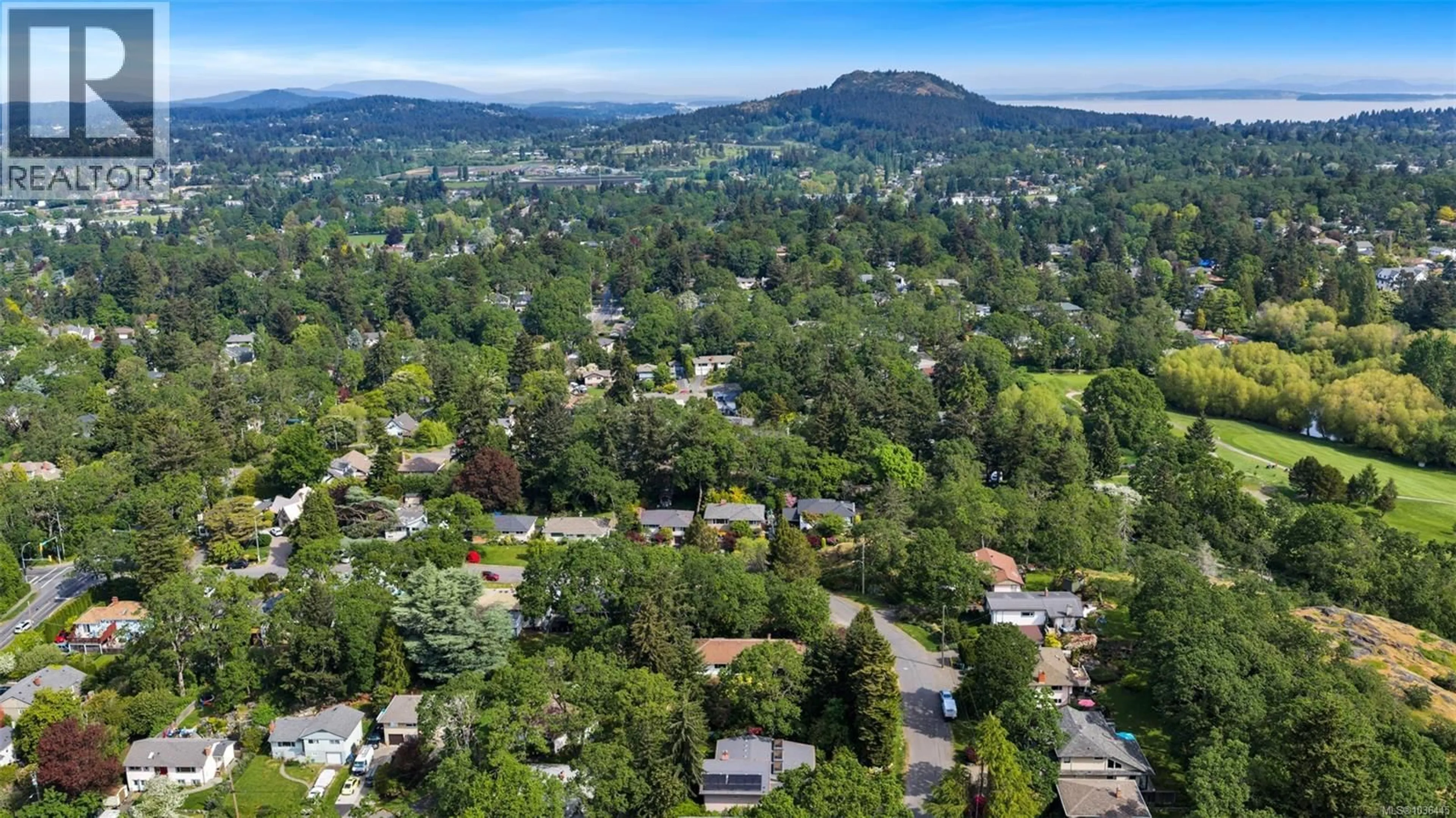 Unknown for 3564 JAMES HEIGHTS, Saanich British Columbia V8P3R5