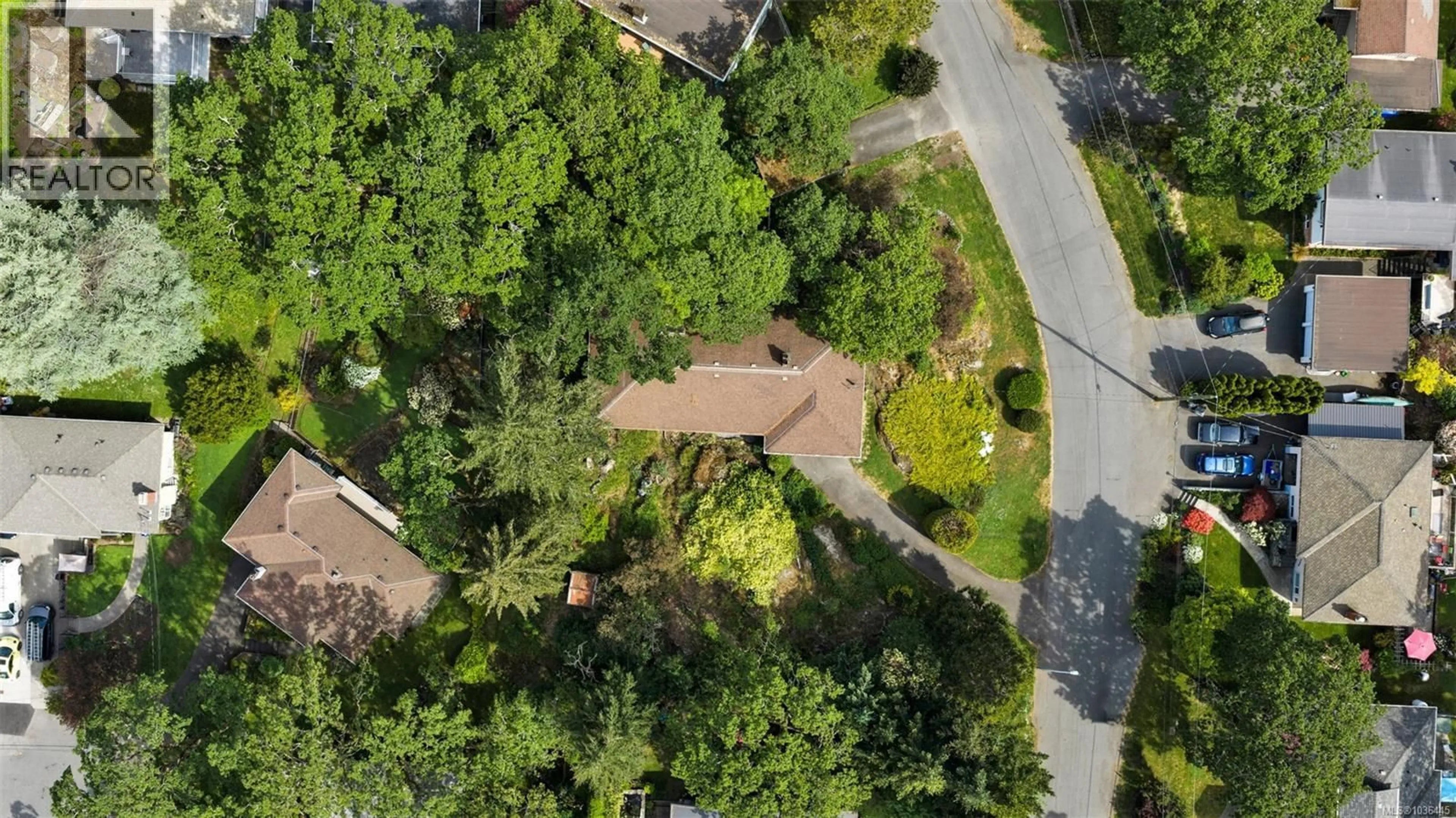 Unknown for 3564 JAMES HEIGHTS, Saanich British Columbia V8P3R5