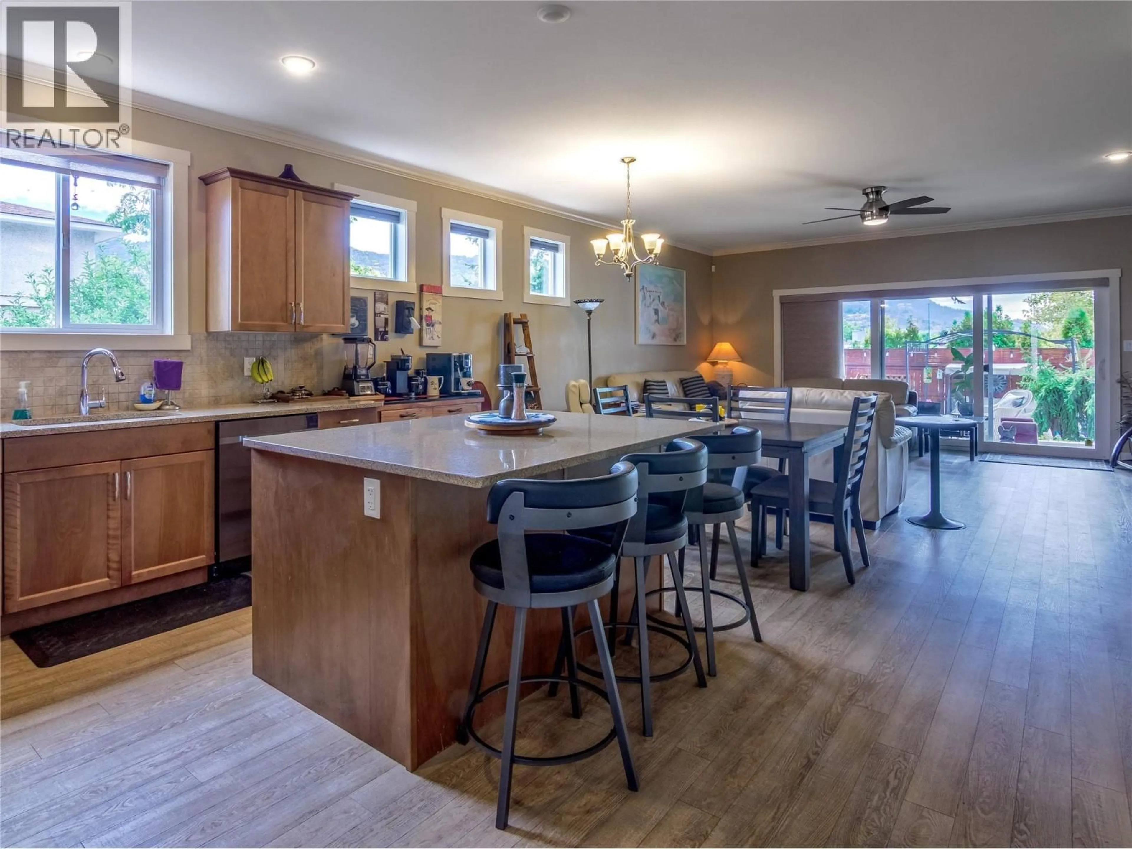 Open concept kitchen, unknown for 220 BRANDON AVENUE, Penticton British Columbia V2A3S6