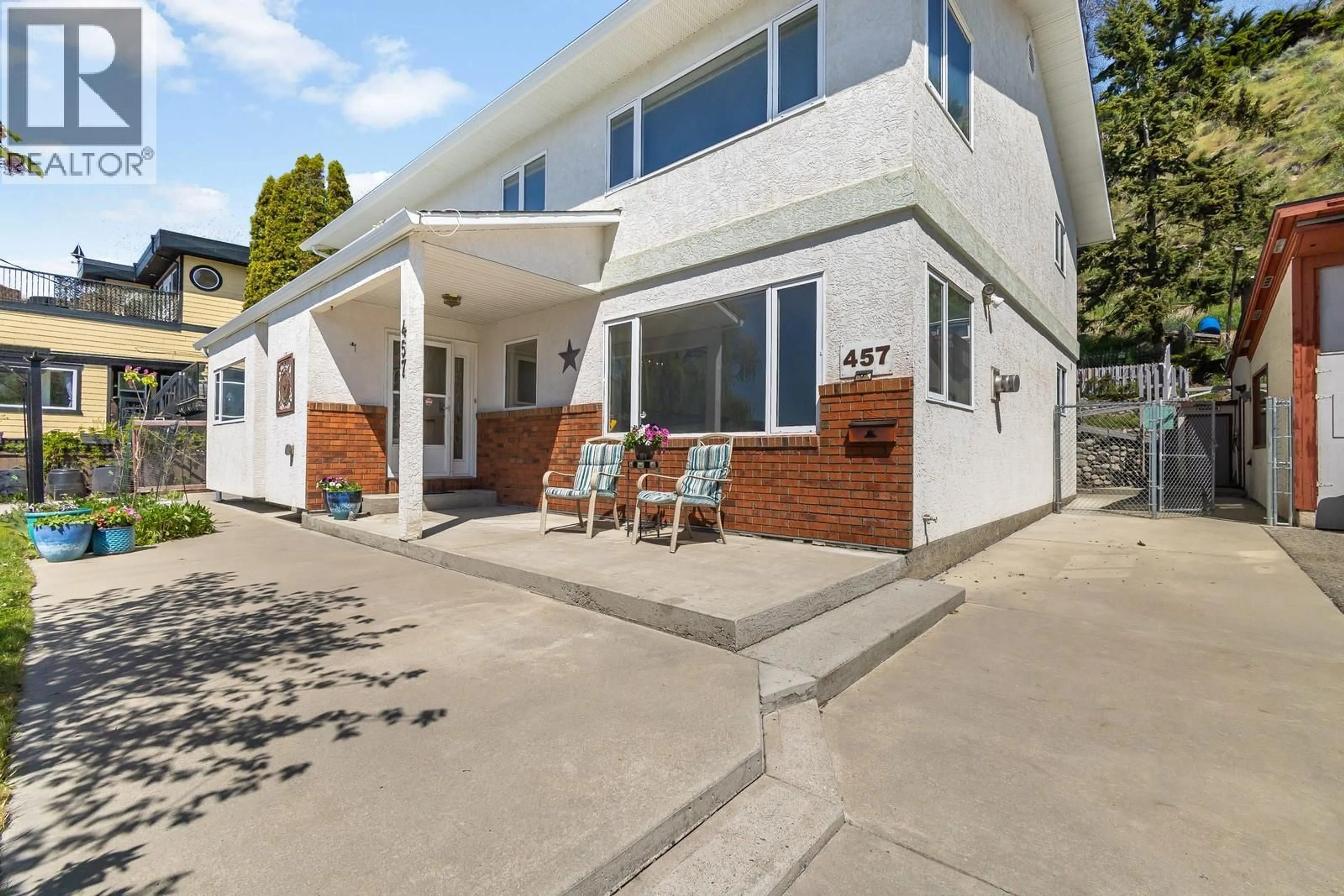 Patio, street for 457 POPLAR POINT DRIVE, Kelowna British Columbia V1Y1Y2